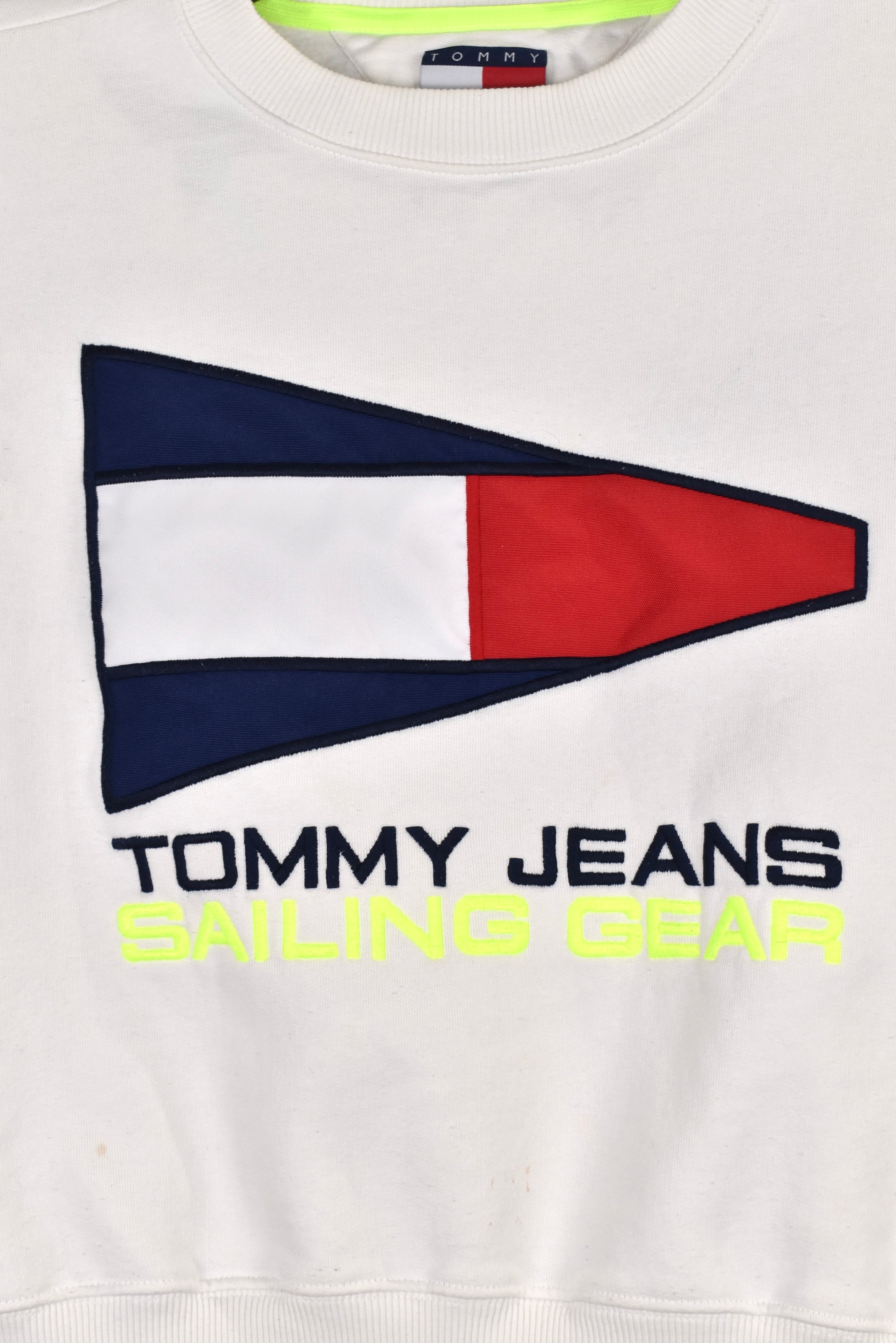 Modern Tommy Hilfiger sweatshirt (S), white embroidered crewneck
