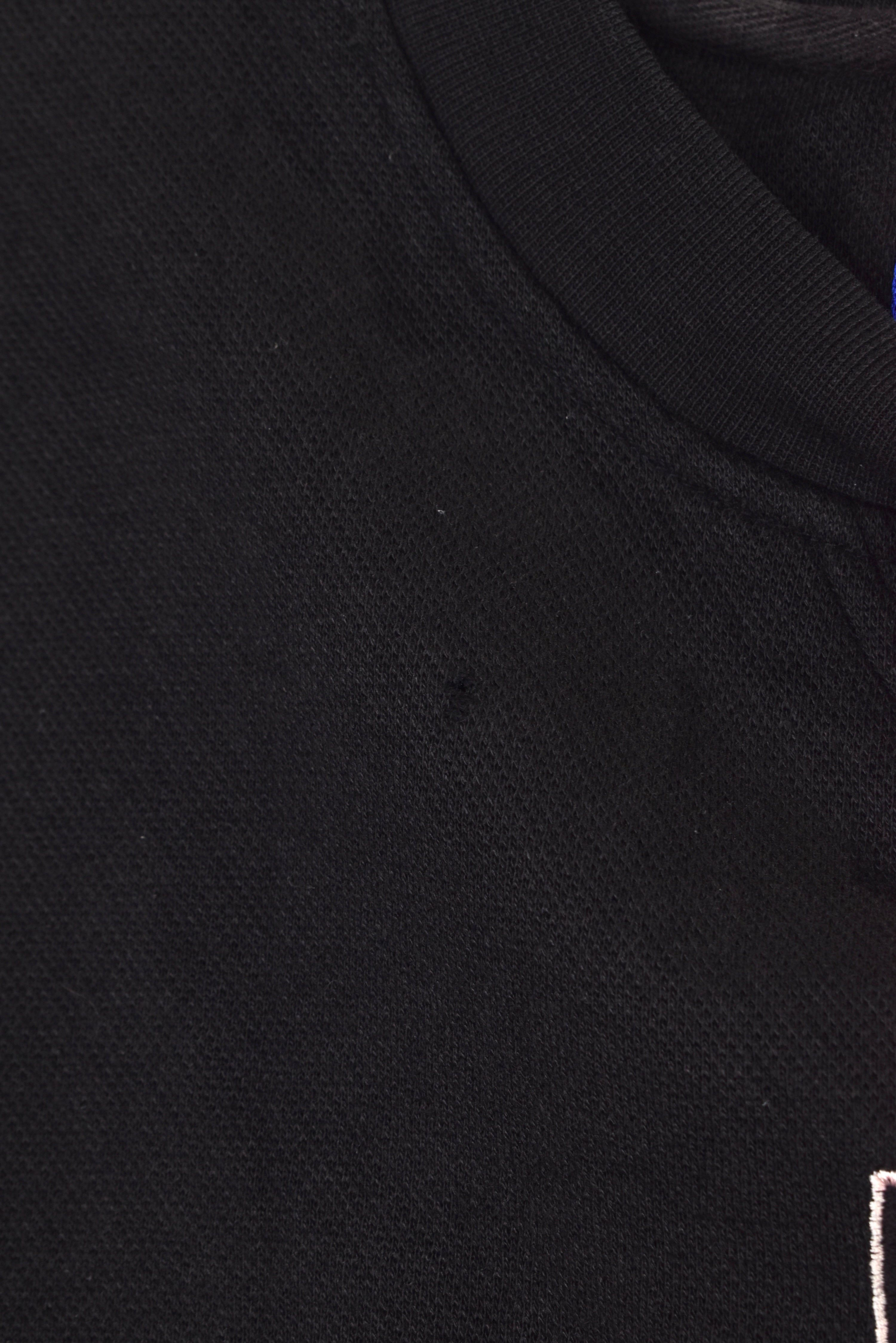 Vintage Oakland Raiders sweatshirt (M), black NFL embroidered crewneck