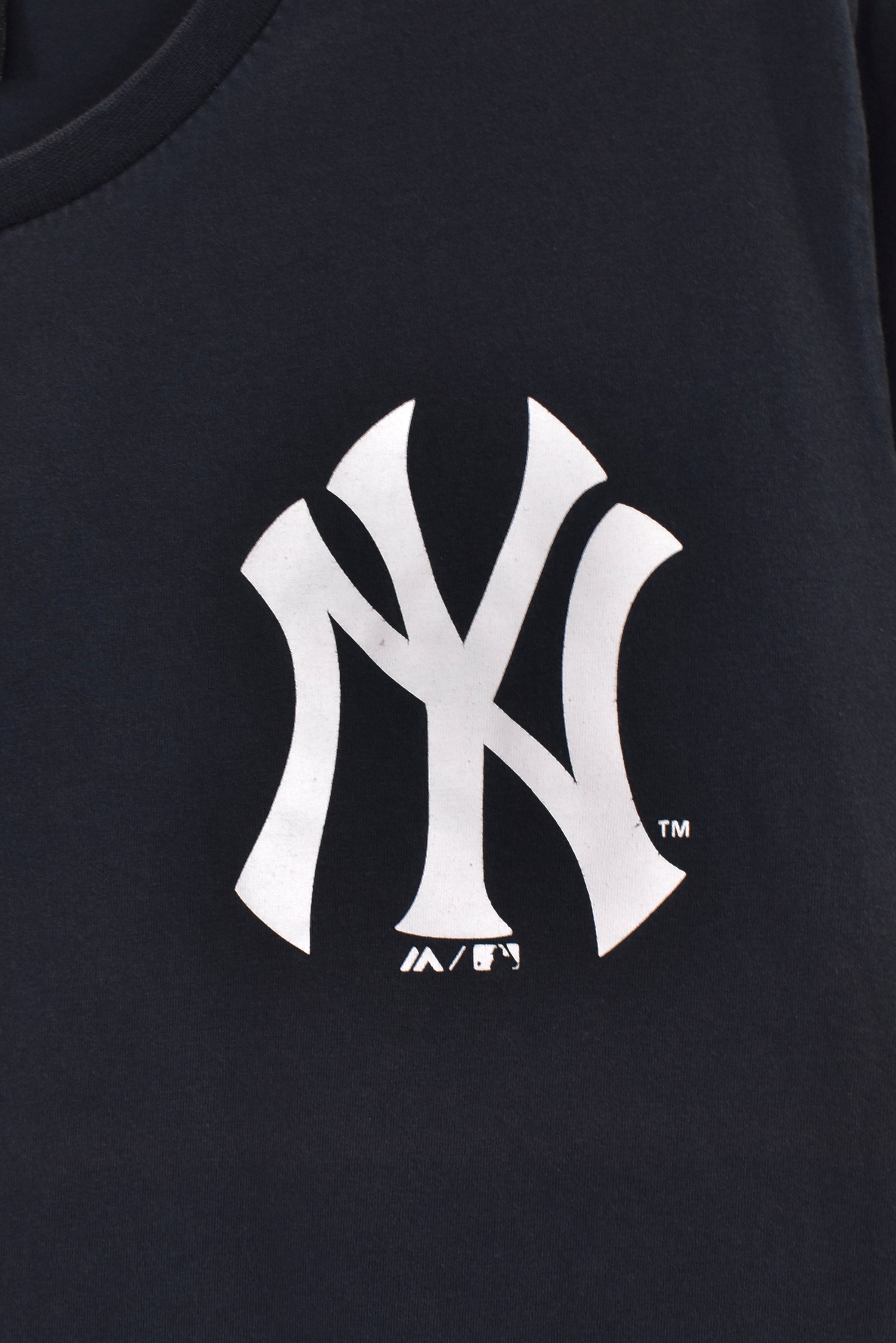 Vintage New York Yankees shirt (XL), black MLB graphic tee