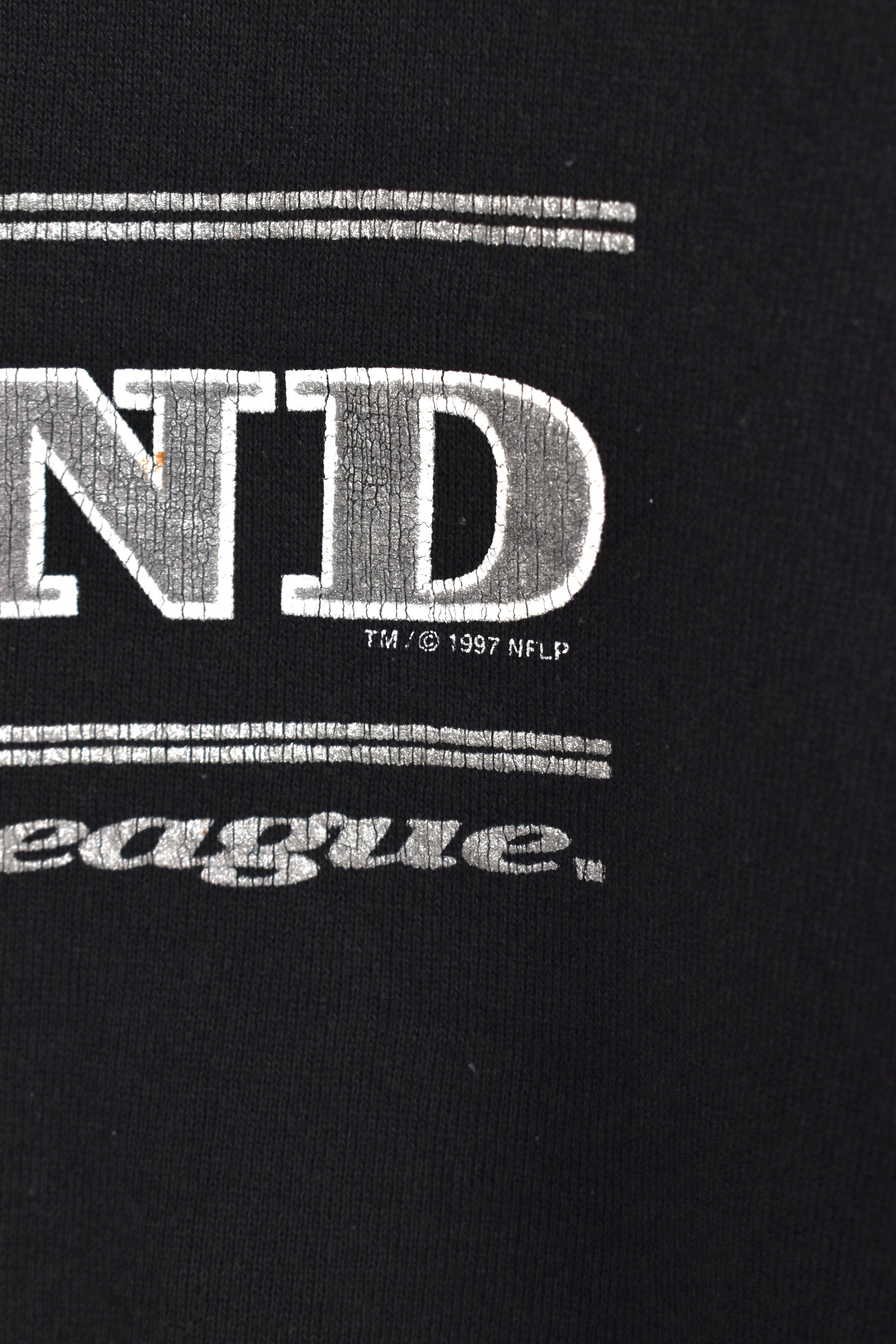 Vintage Oakland Raiders sweatshirt XXL, NFL 1997 black graphic crewneck