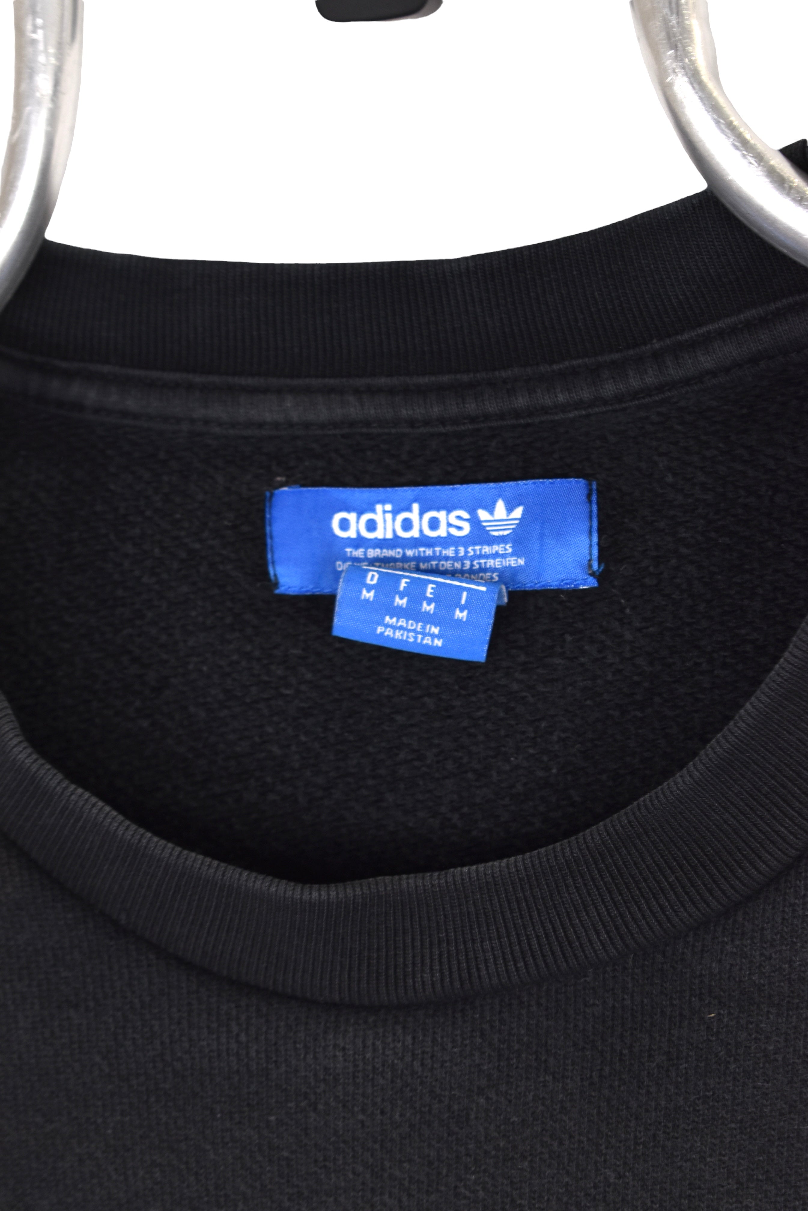 Vintage Adidas sweatshirt (M), black graphic crewneck