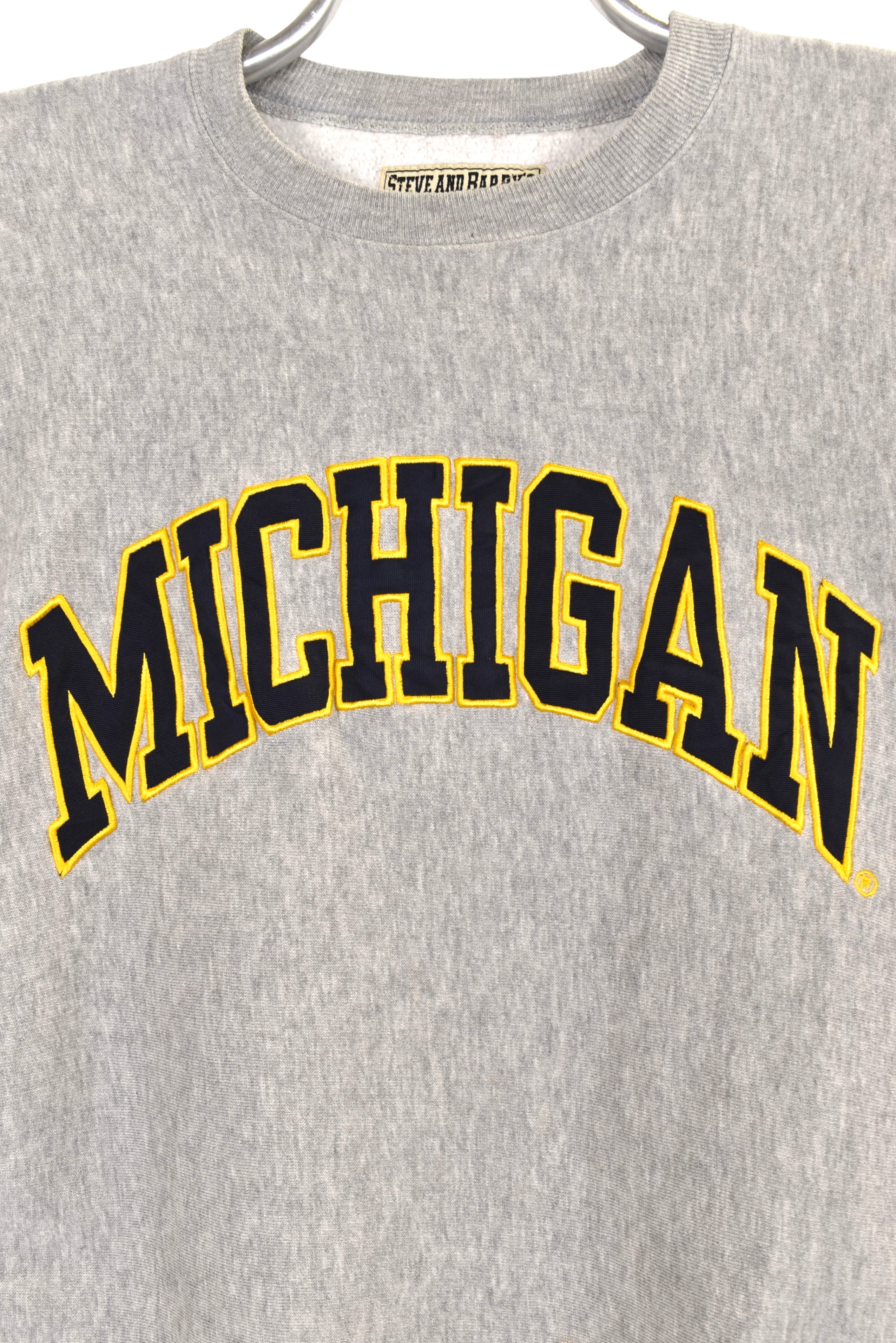 Vintage University of Michigan sweatshirt, grey embroidered crewneck - Medium