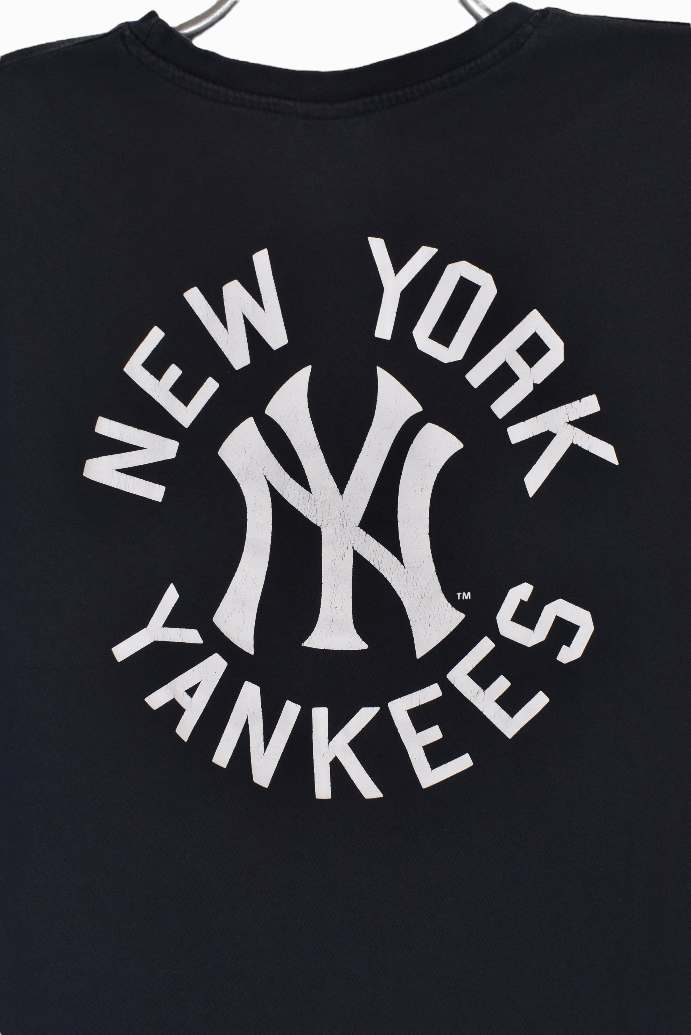 Vintage New York Yankees shirt (XL), black MLB graphic tee
