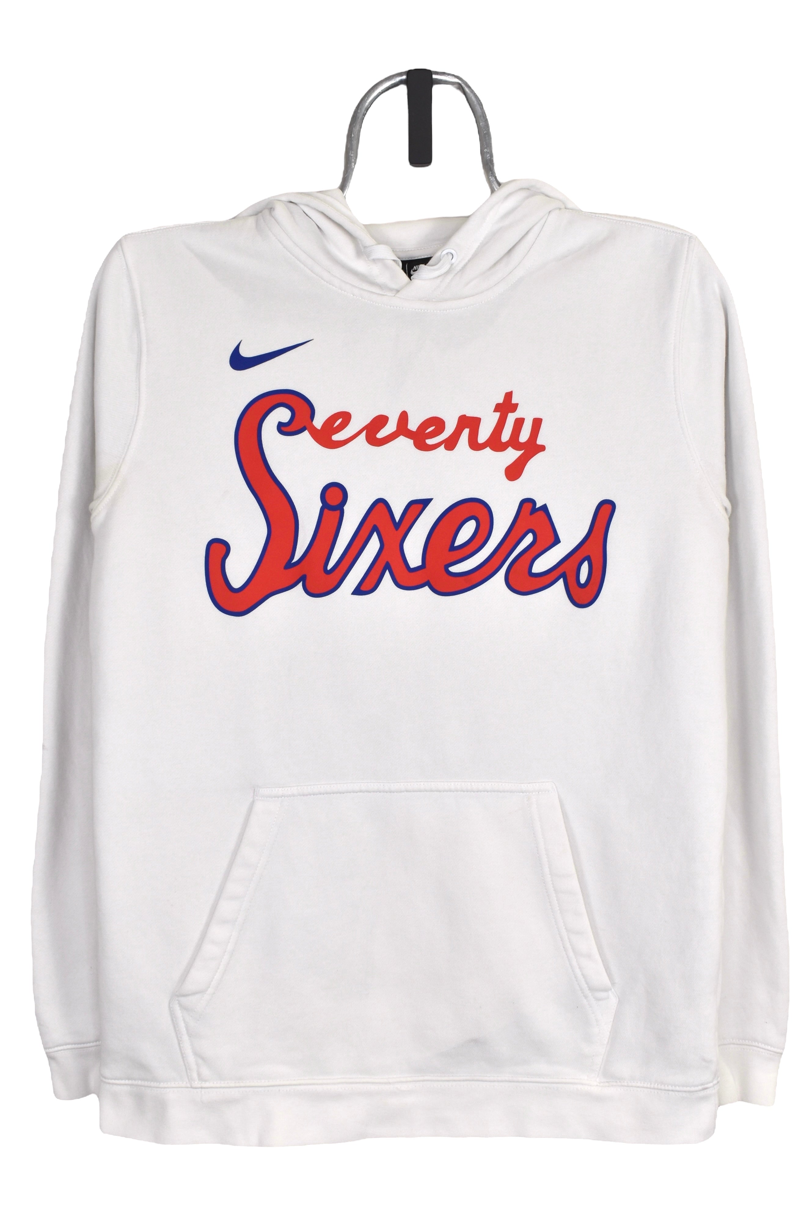 Modern Philadelphia 76ers hoodie (S), NBA NIke graphic white sweatshirt