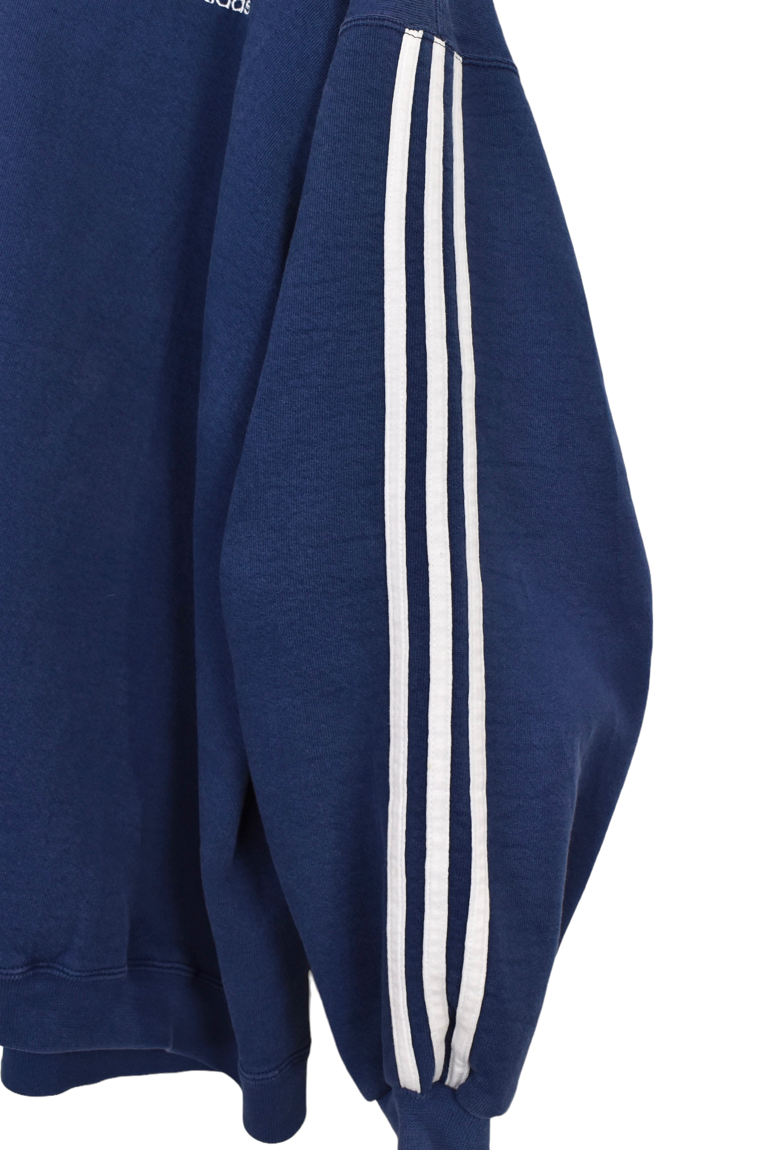 Vintage Adidas sweatshirt (2XL), navy embroidered crewneck