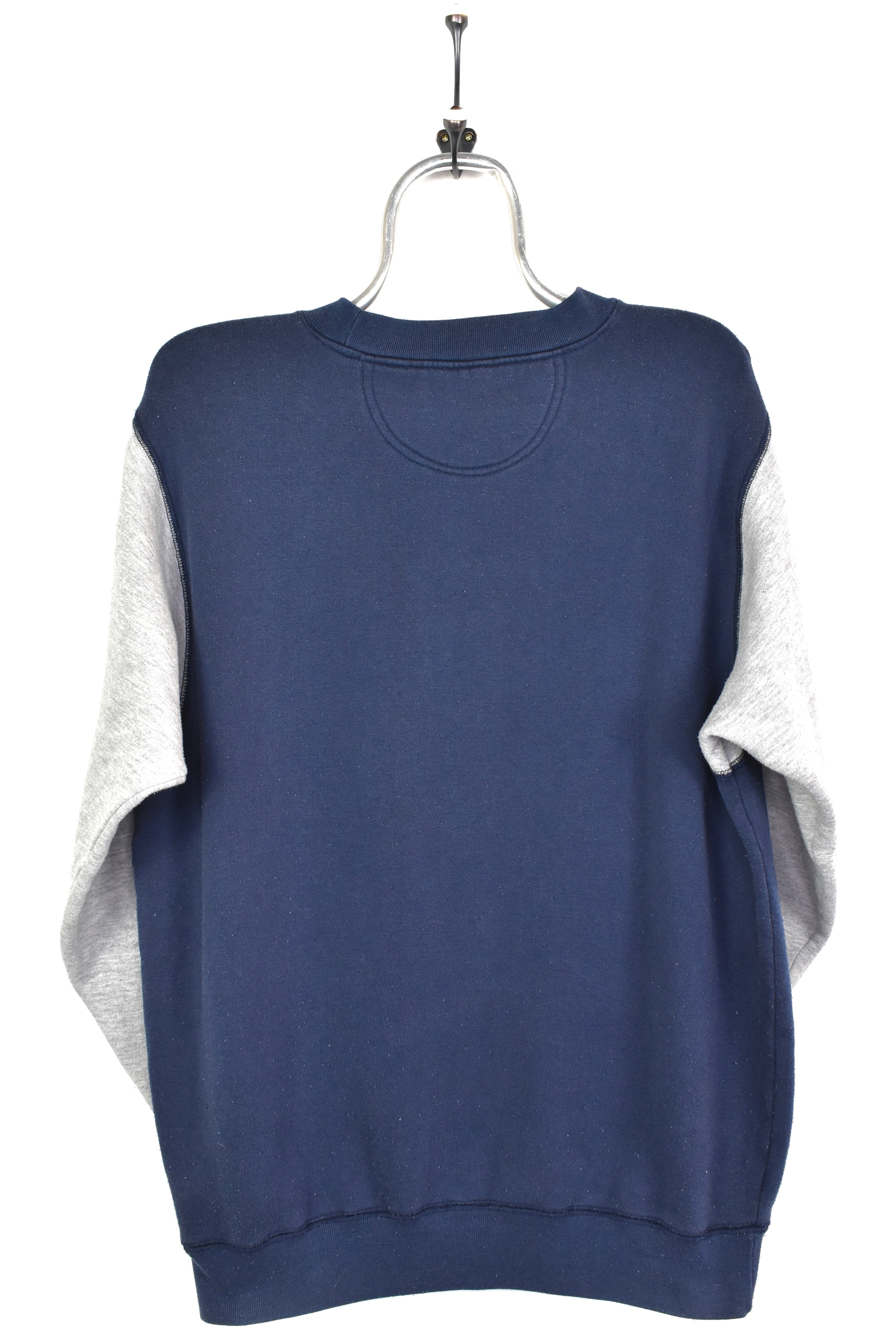 VINTAGE 1996 TWEETY EMBROIDERED NAVY SWEATSHIRT | LARGE DISNEY / CARTOON