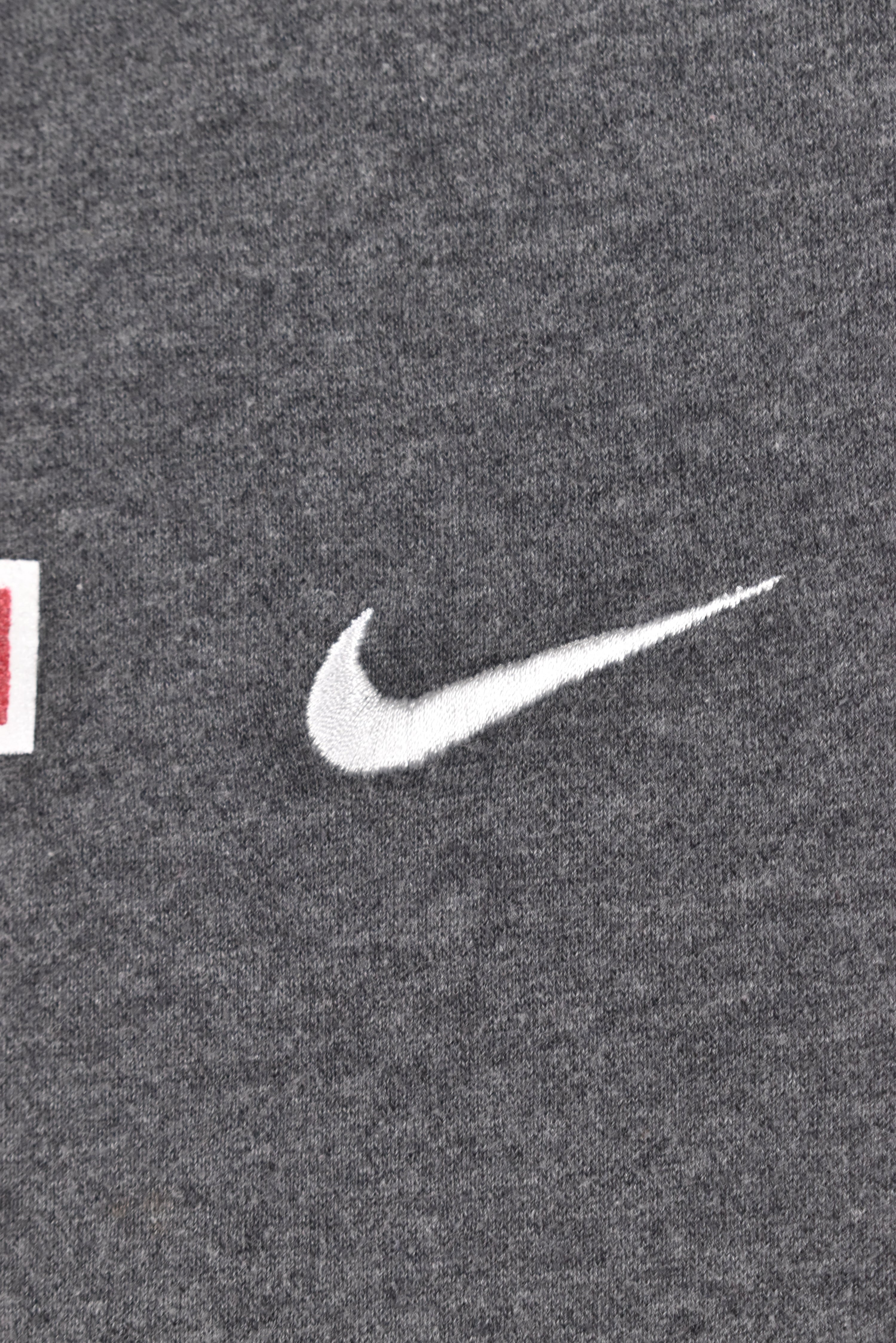Vintage Nike sweatshirt, grey embroidered crewneck - AU M NIKE