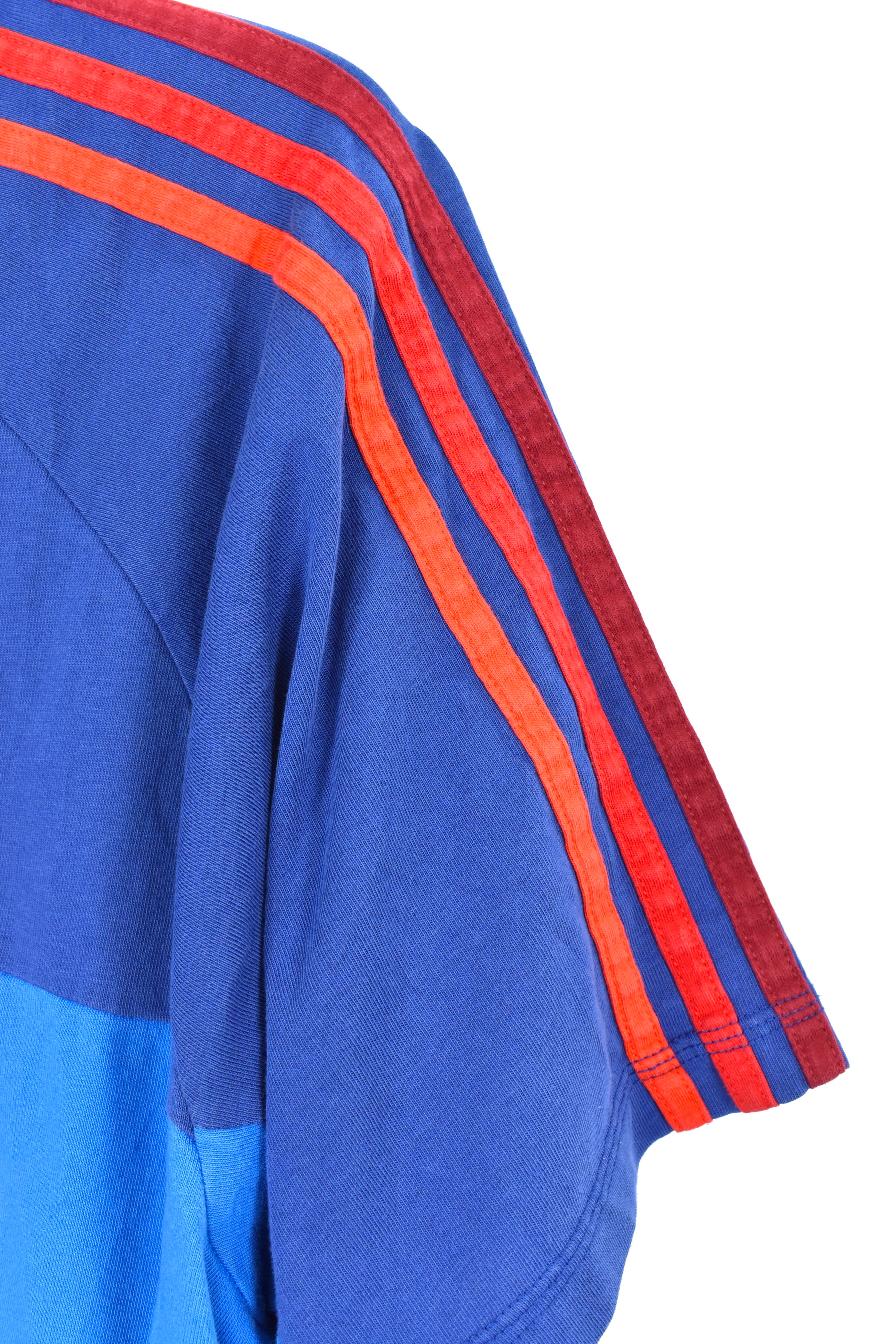 Modern Adidas shirt, blue embroidered tee - AU XXL ADIDAS