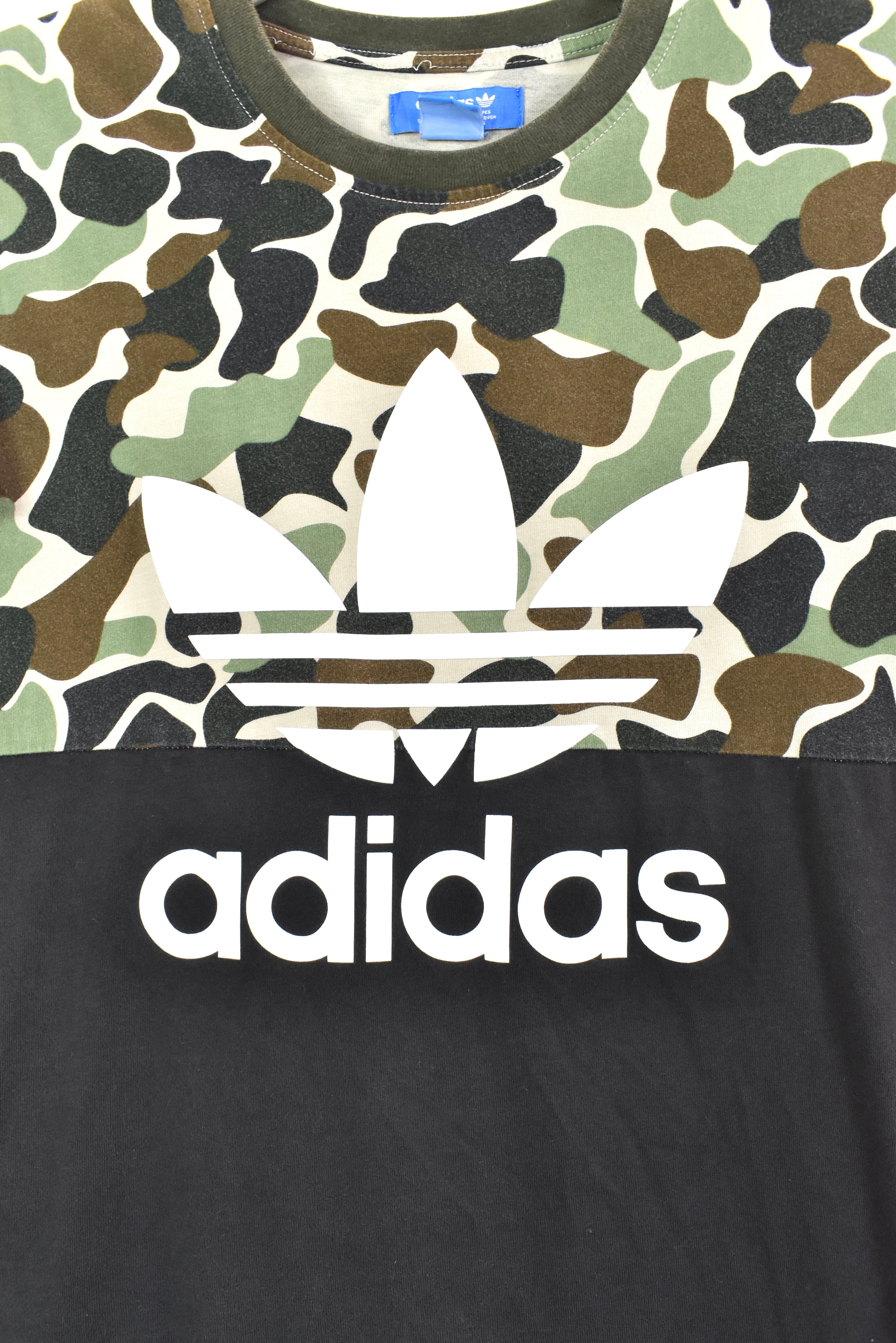 Vintage adidas camo t-shirt | small ADIDAS