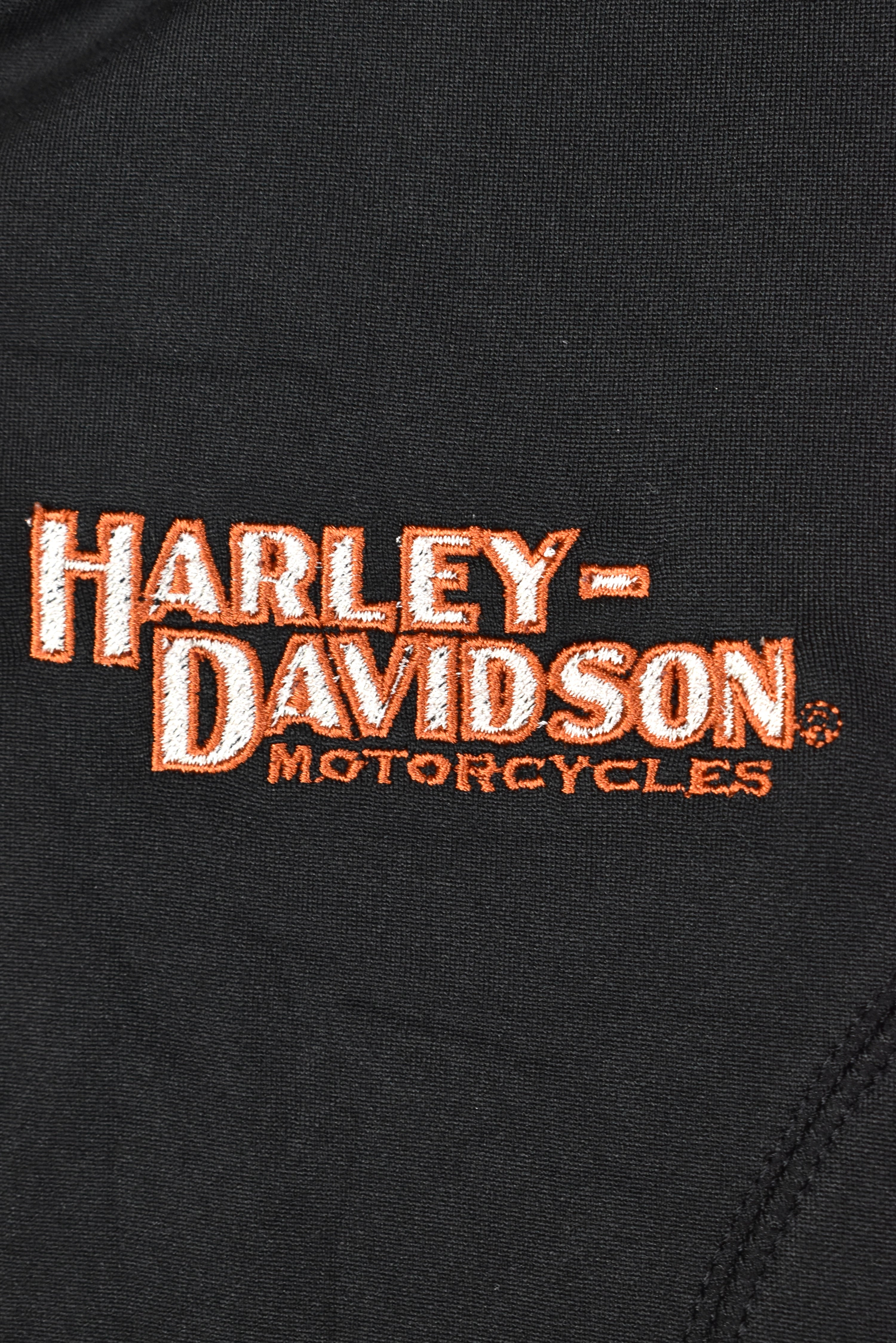 VINTAGE WOMEN'S HARLEY DAVIDSON EMBROIDERED BLACK HOODIE | MEDIUM HARLEY DAVIDSON