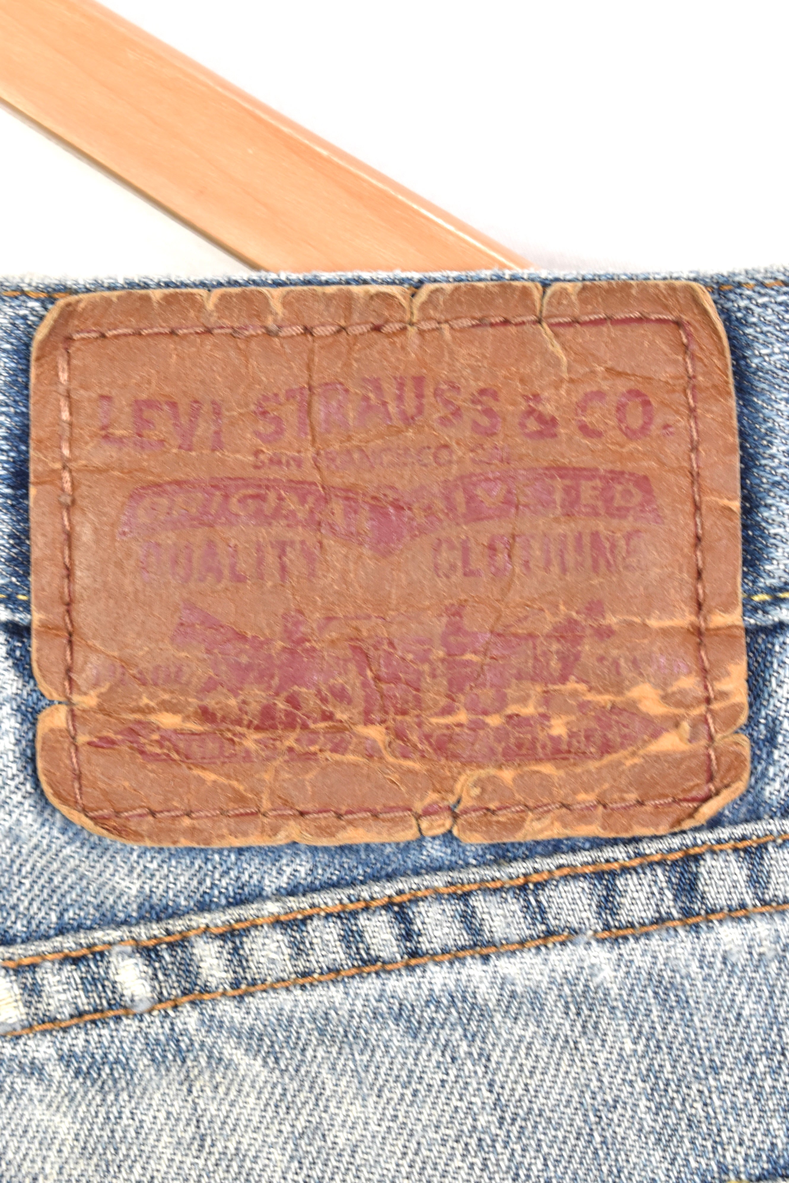 Women's vintage Levi's shorts, rework denim jeans - blue, W33" LEVIS