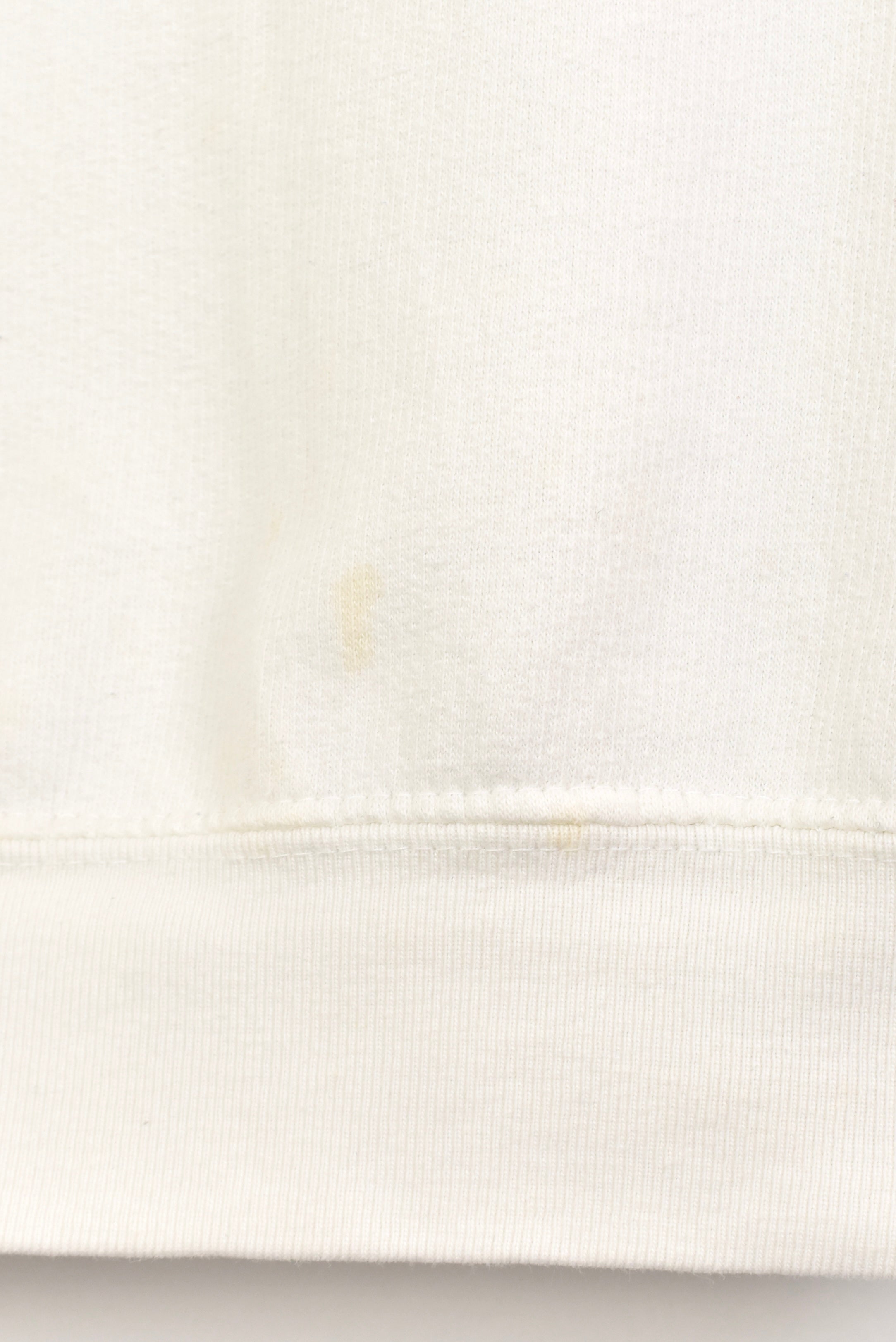 Vintage Women's Disney Pooh embroidered white sweatshirt | Large DISNEY / CARTOON