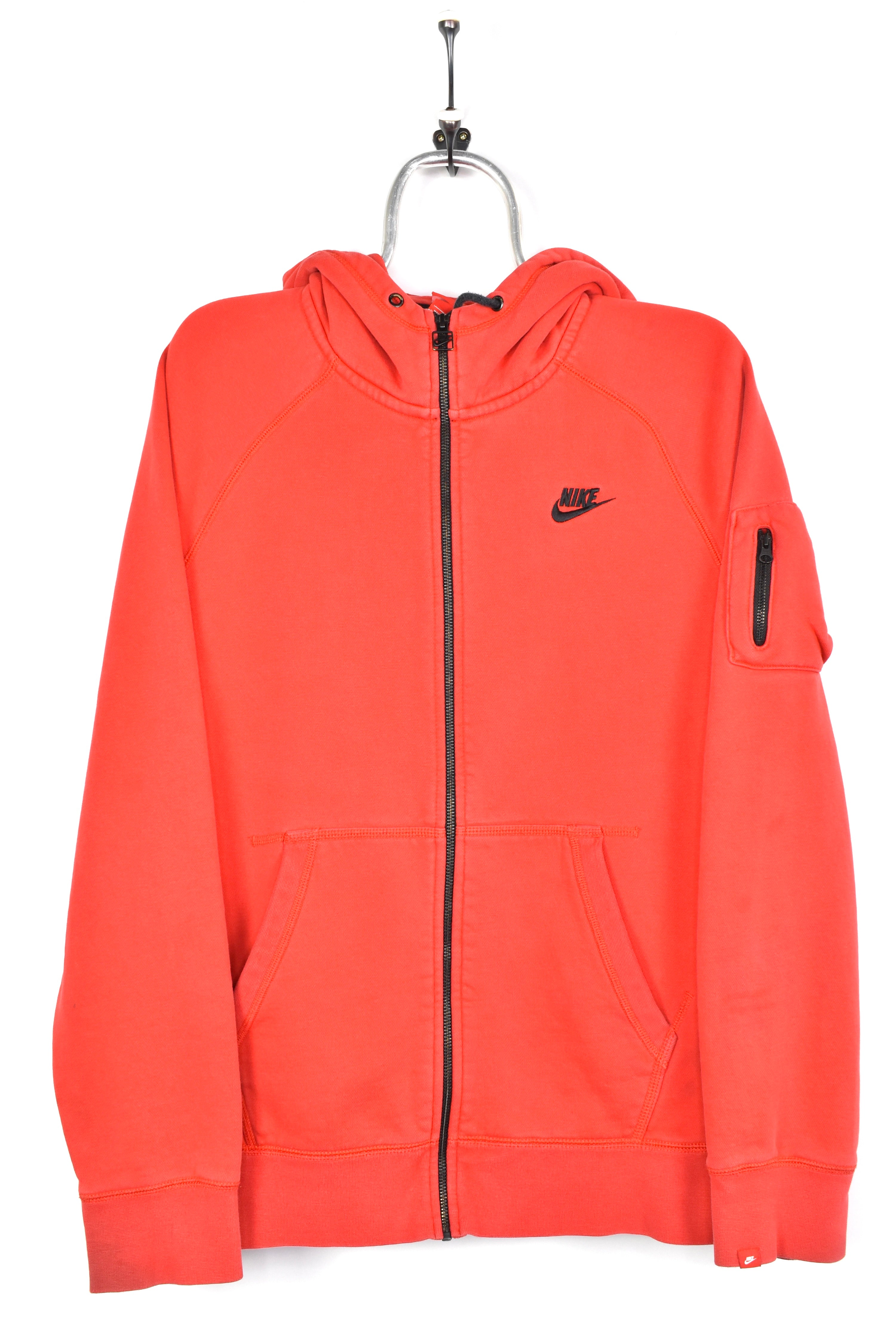 VINTAGE NIKE EMBROIDERED RED HOODIE | XL NIKE