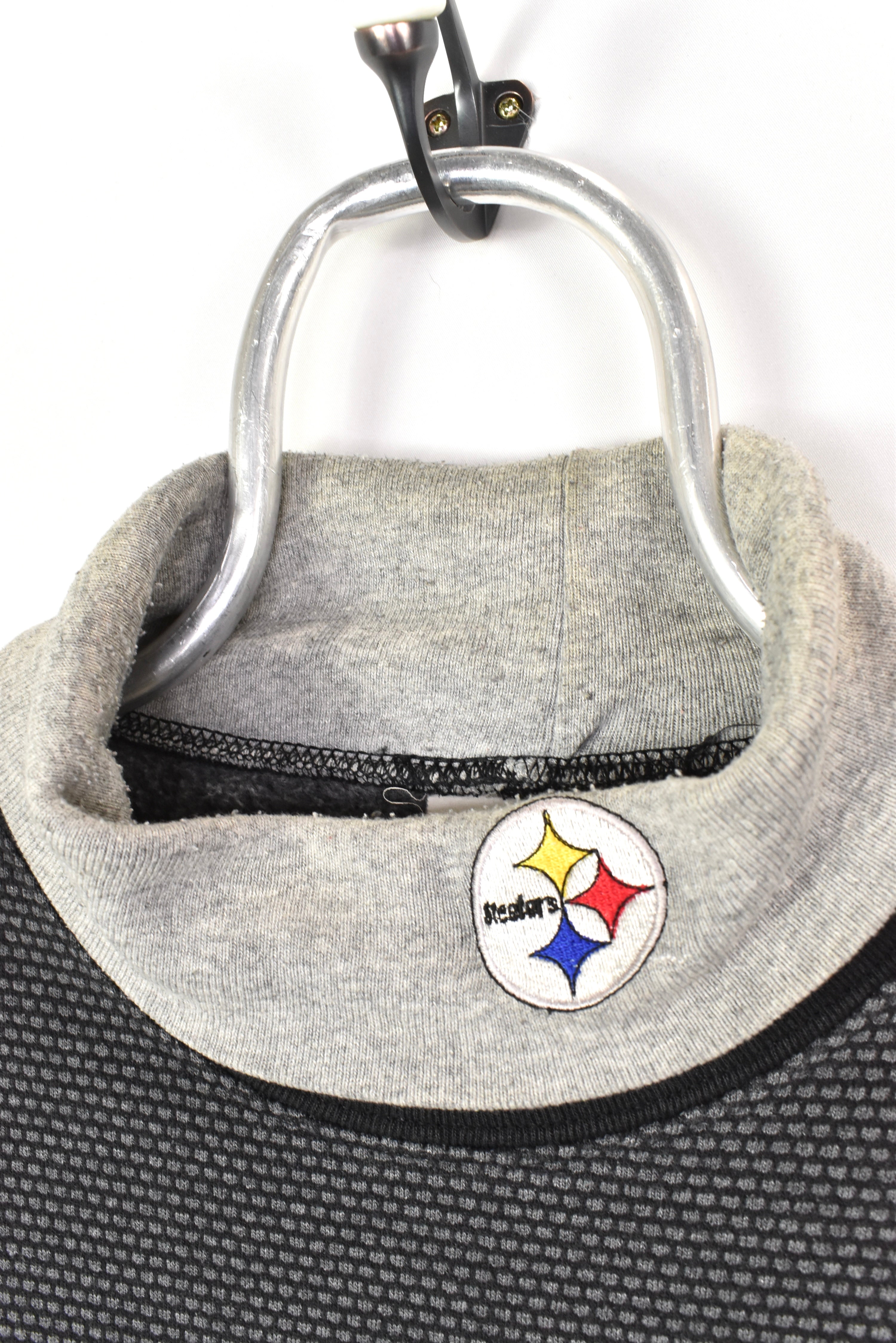 VINTAGE NFL PITTSBURGH STEELERS EMBROIDERED TURTLE NECK SWEATSHIRT | XL PRO SPORT