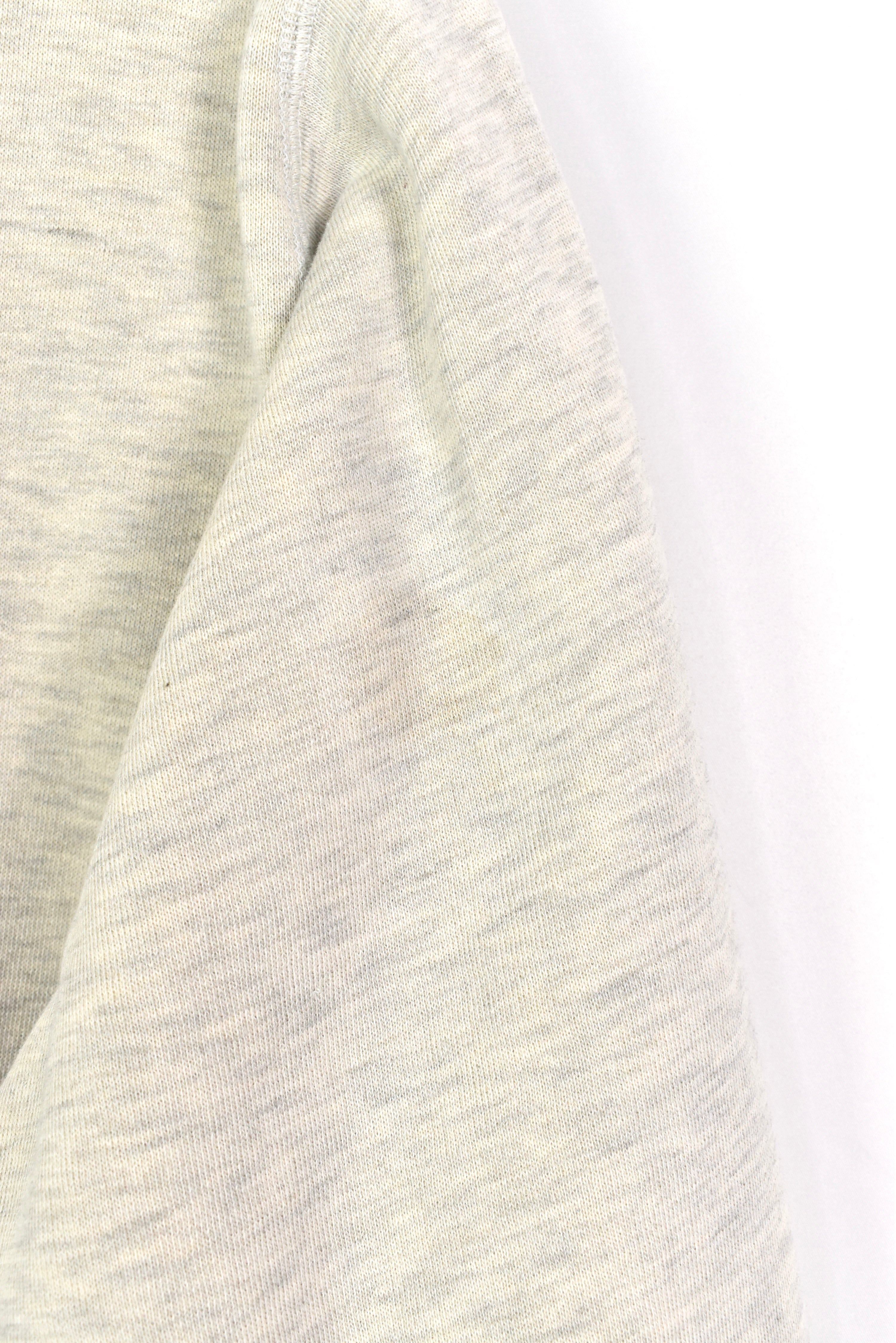 Vintage Disney Tigger embroidered cream sweatshirt | Medium DISNEY / CARTOON