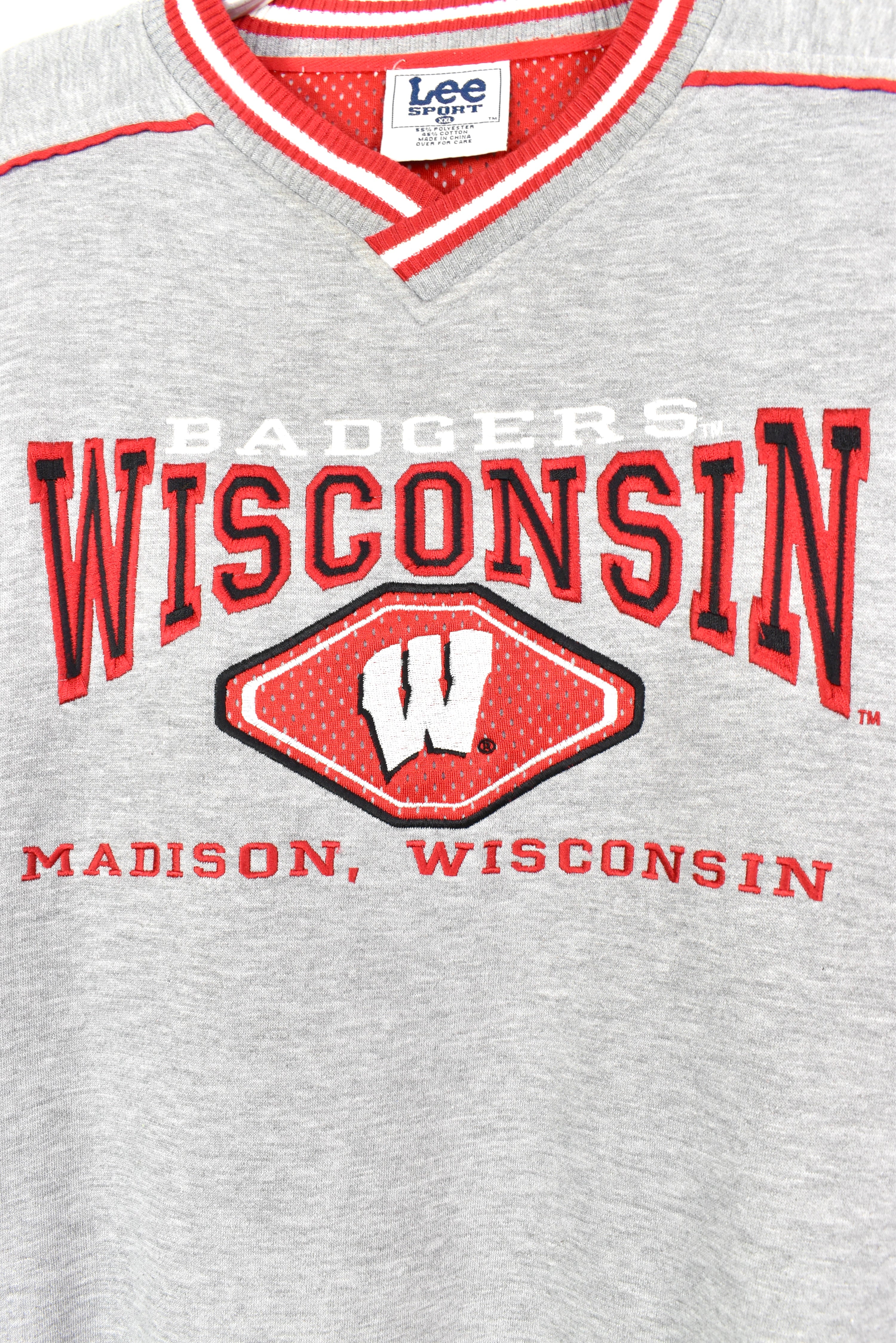 VINTAGE WISCONSIN UNIVERSITY EMBROIDERED GREY SWEATSHIRT | XXL COLLEGE