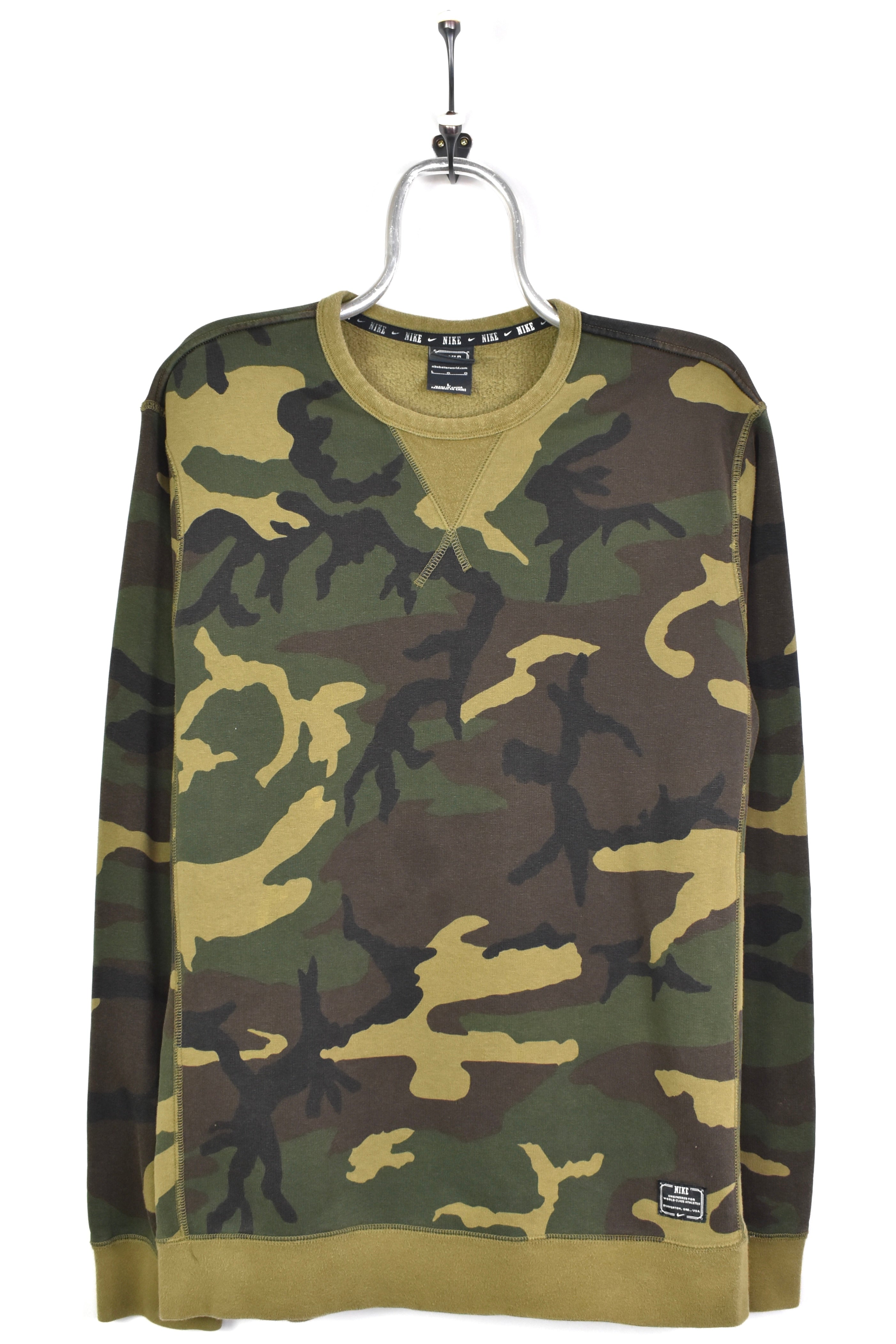 Modern Nike camo sweatshirt | Large NIKE
