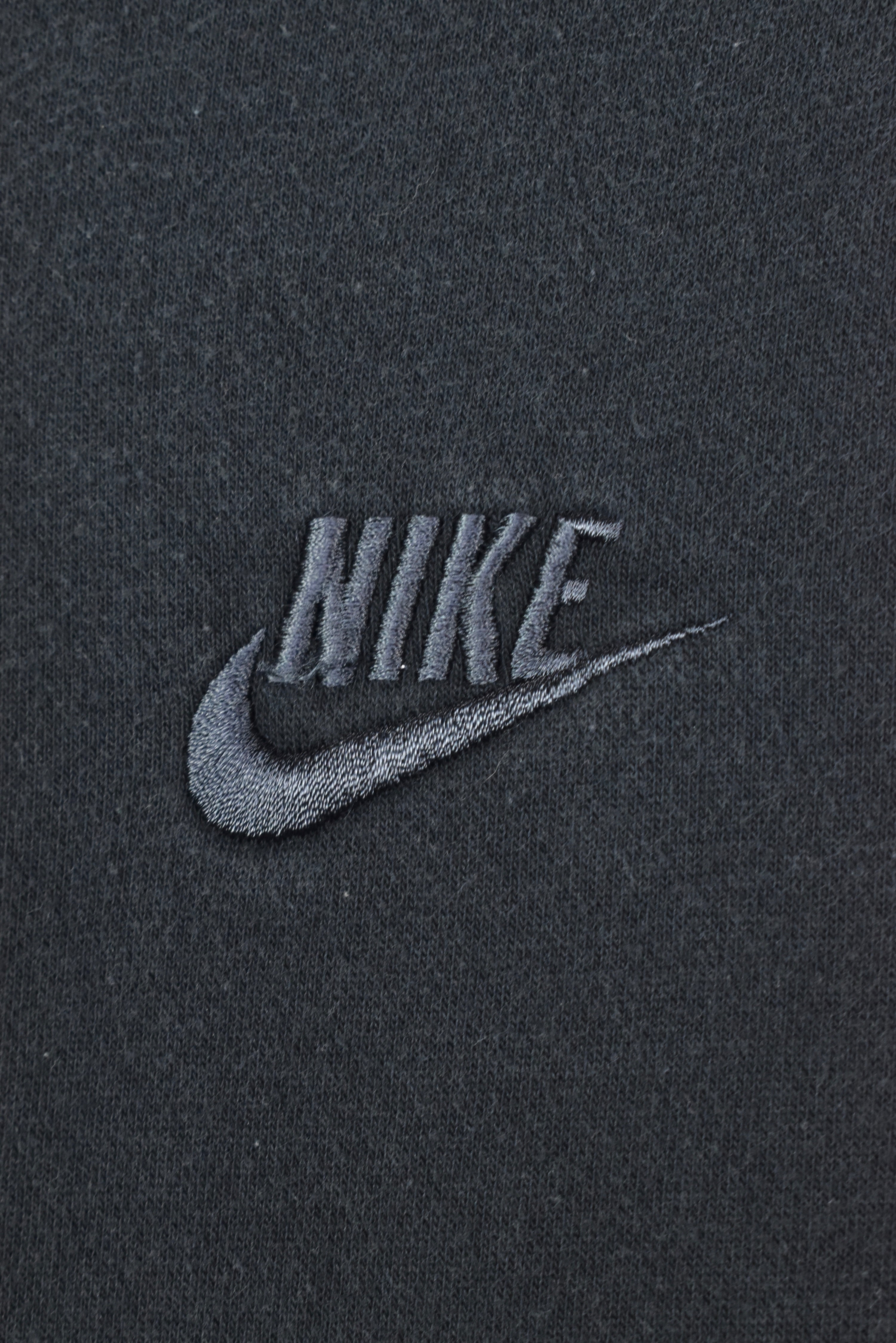 VINTAGE NIKE EMBROIDERED BLACK HOODIE | XXL NIKE