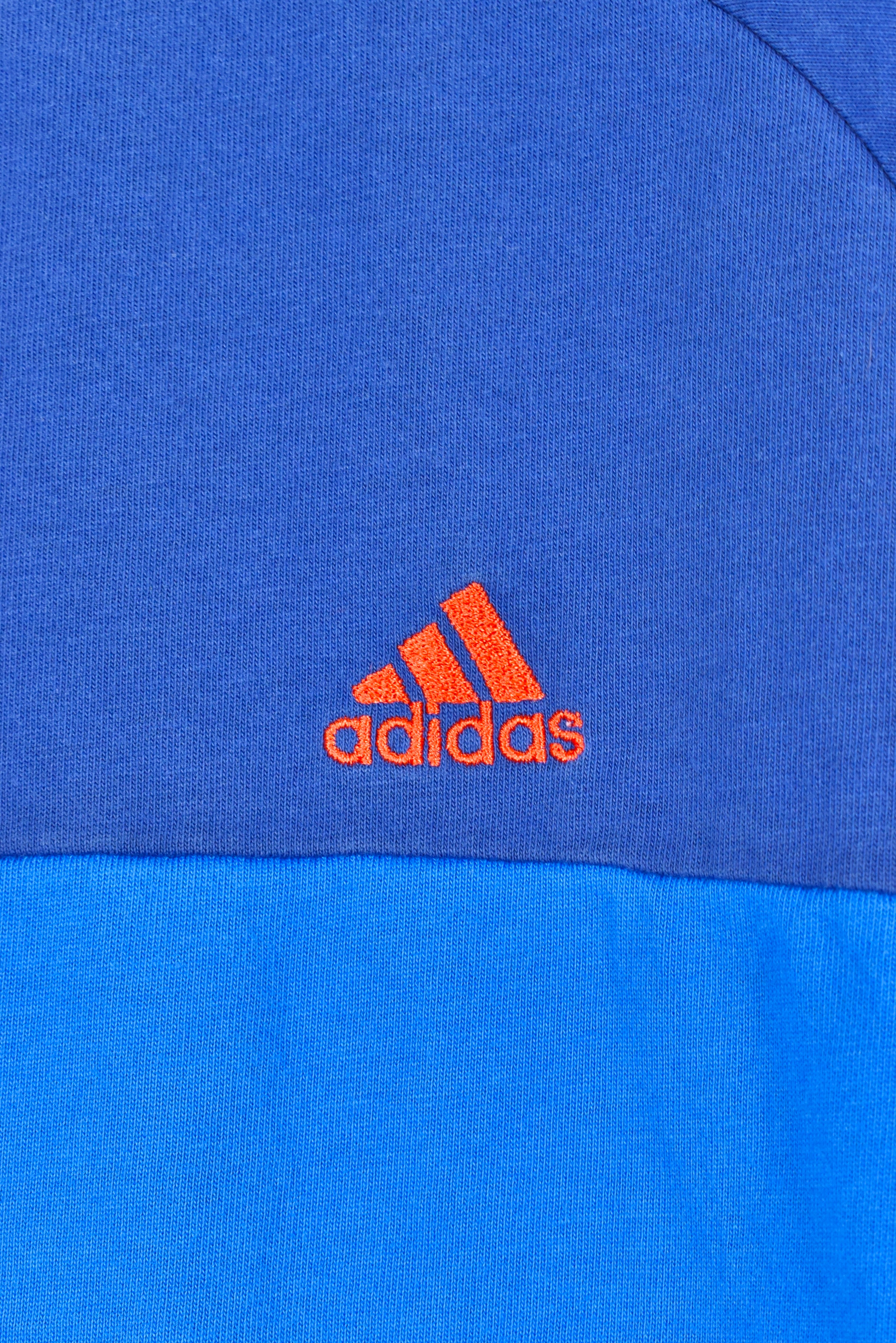 Modern Adidas shirt, blue embroidered tee - AU XXL ADIDAS