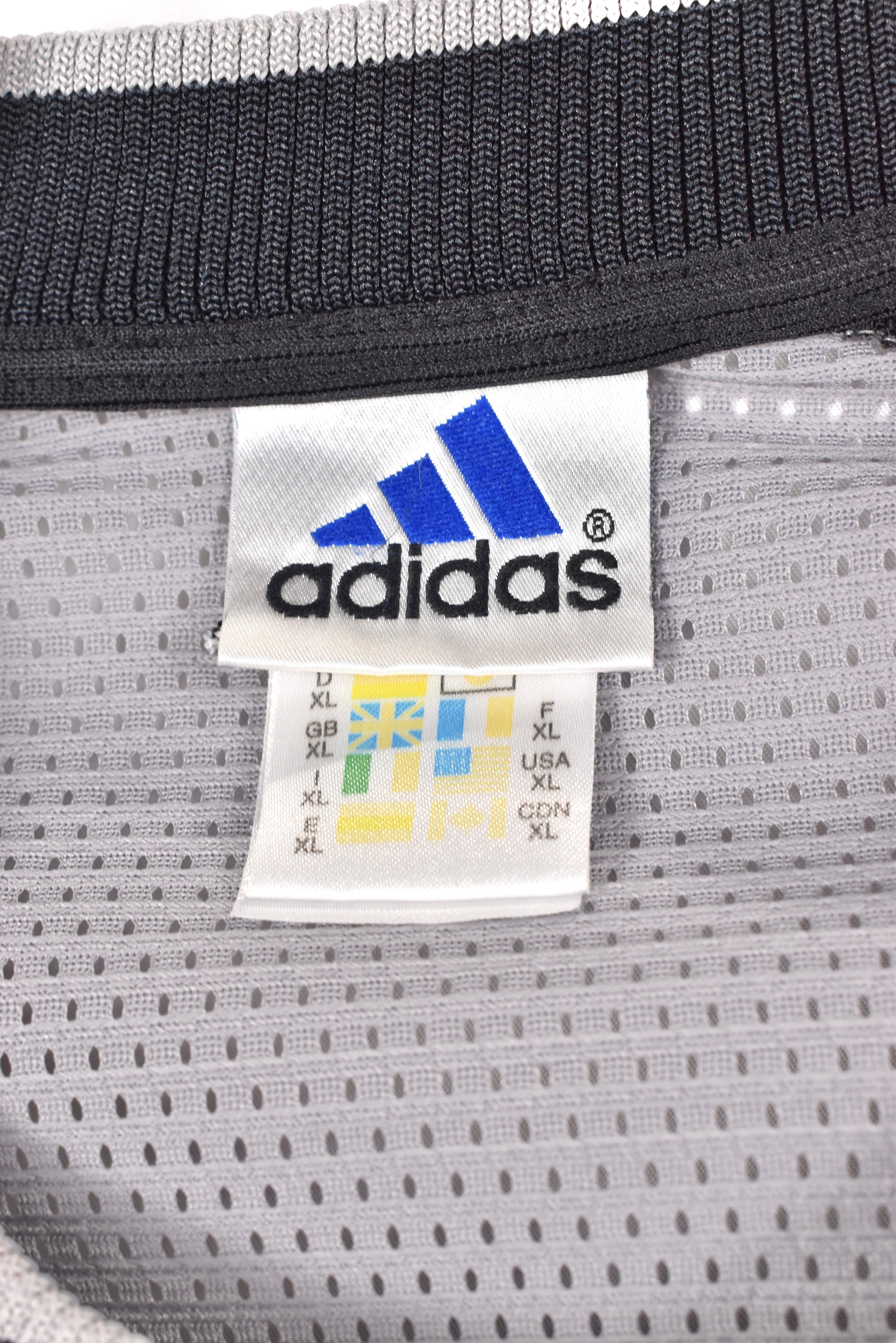 Vintage Adidas shirt, sportswear black embroidered tee - AU XXL ADIDAS