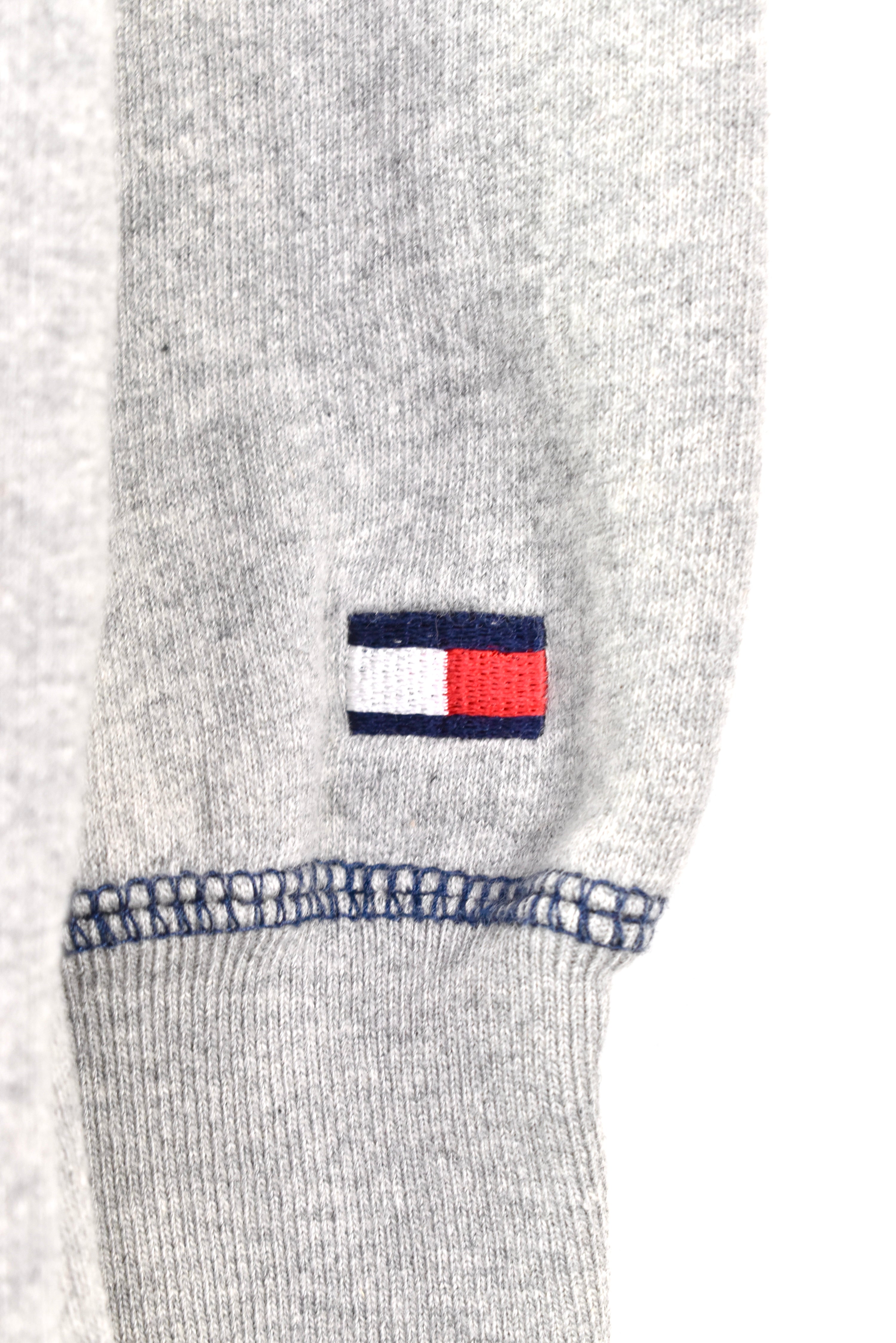 VINTAGE TOMMY HILFIGER GREY SWEATSHIRT | MEDIUM TOMMY HILFIGER
