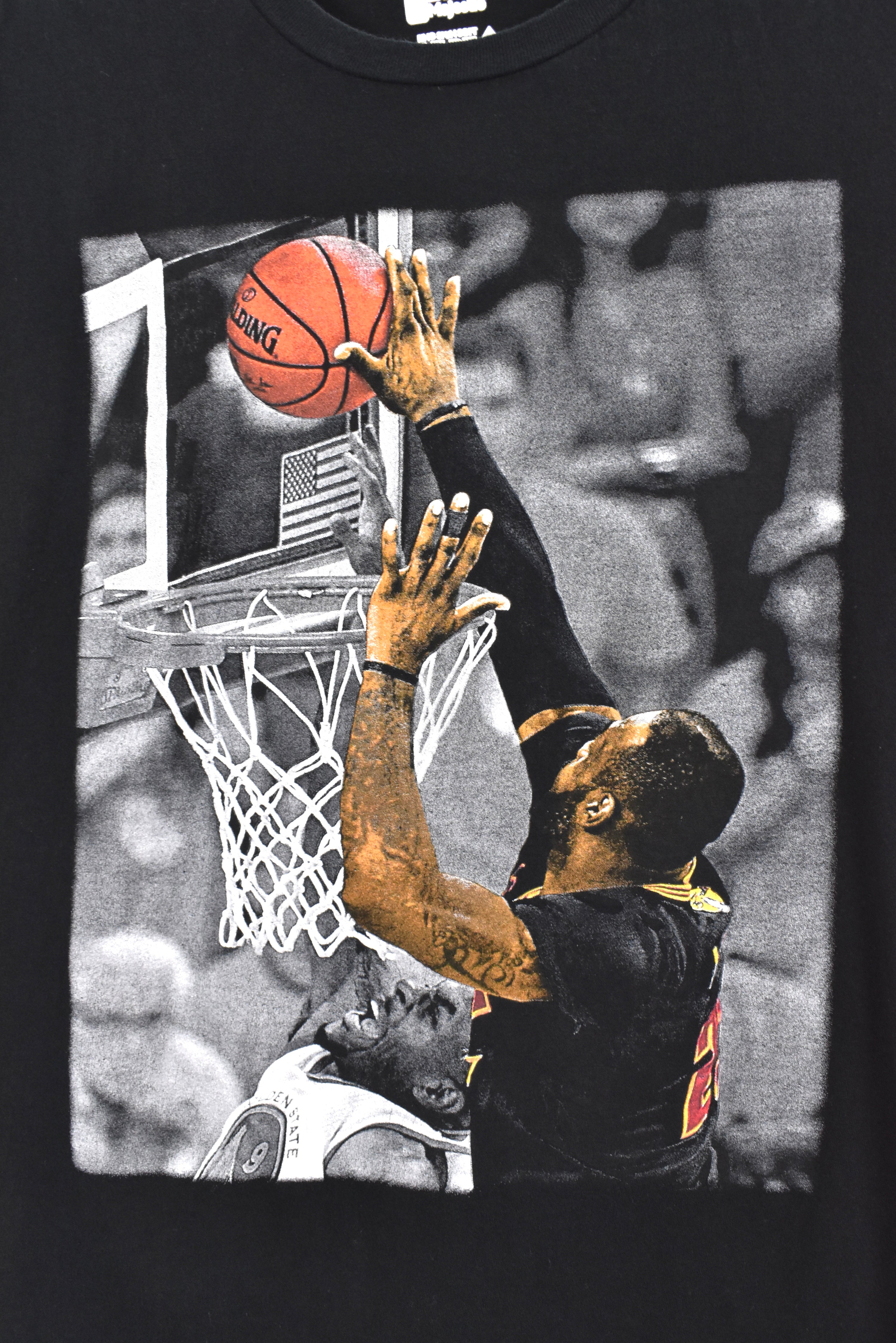 Modern NBA shirt, black graphic tee - AU Large PRO SPORT
