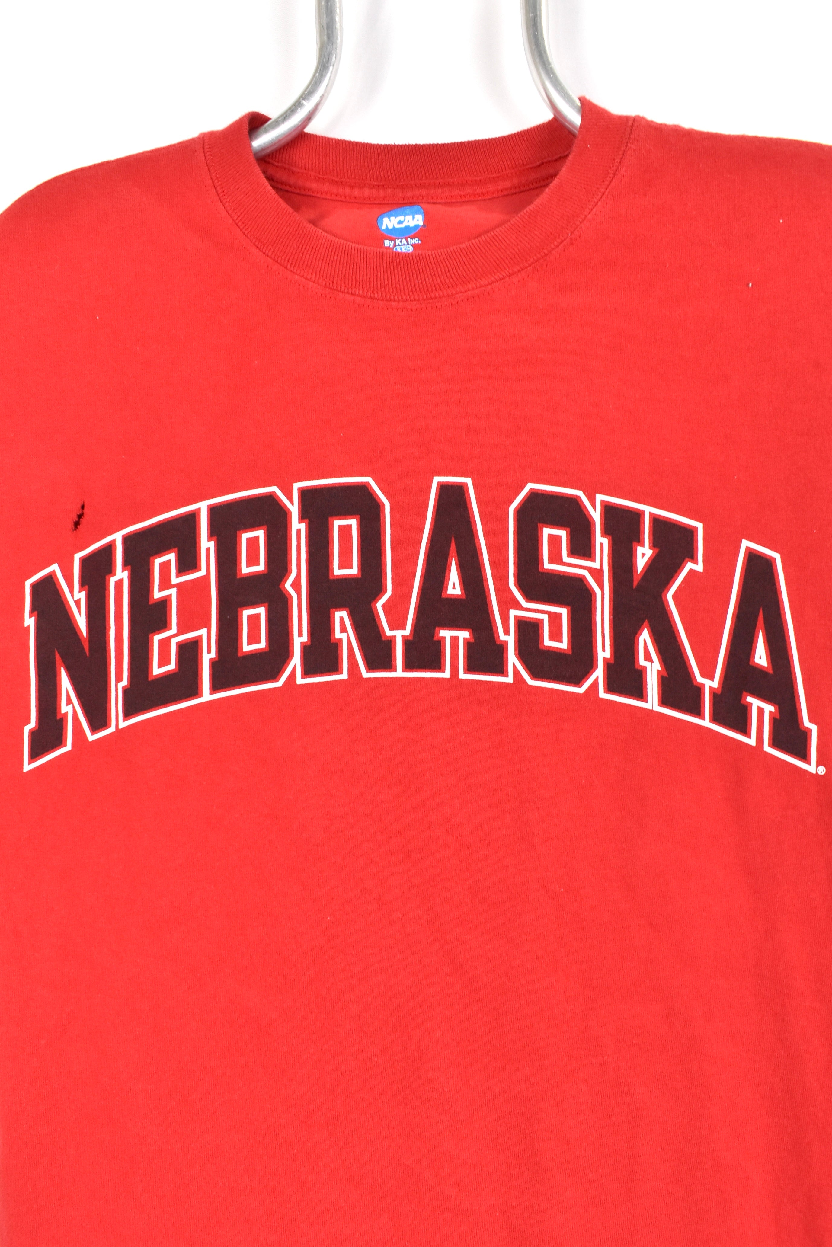 Modern Nebraska University shirt, red graphic tee - AU Small COLLEGE