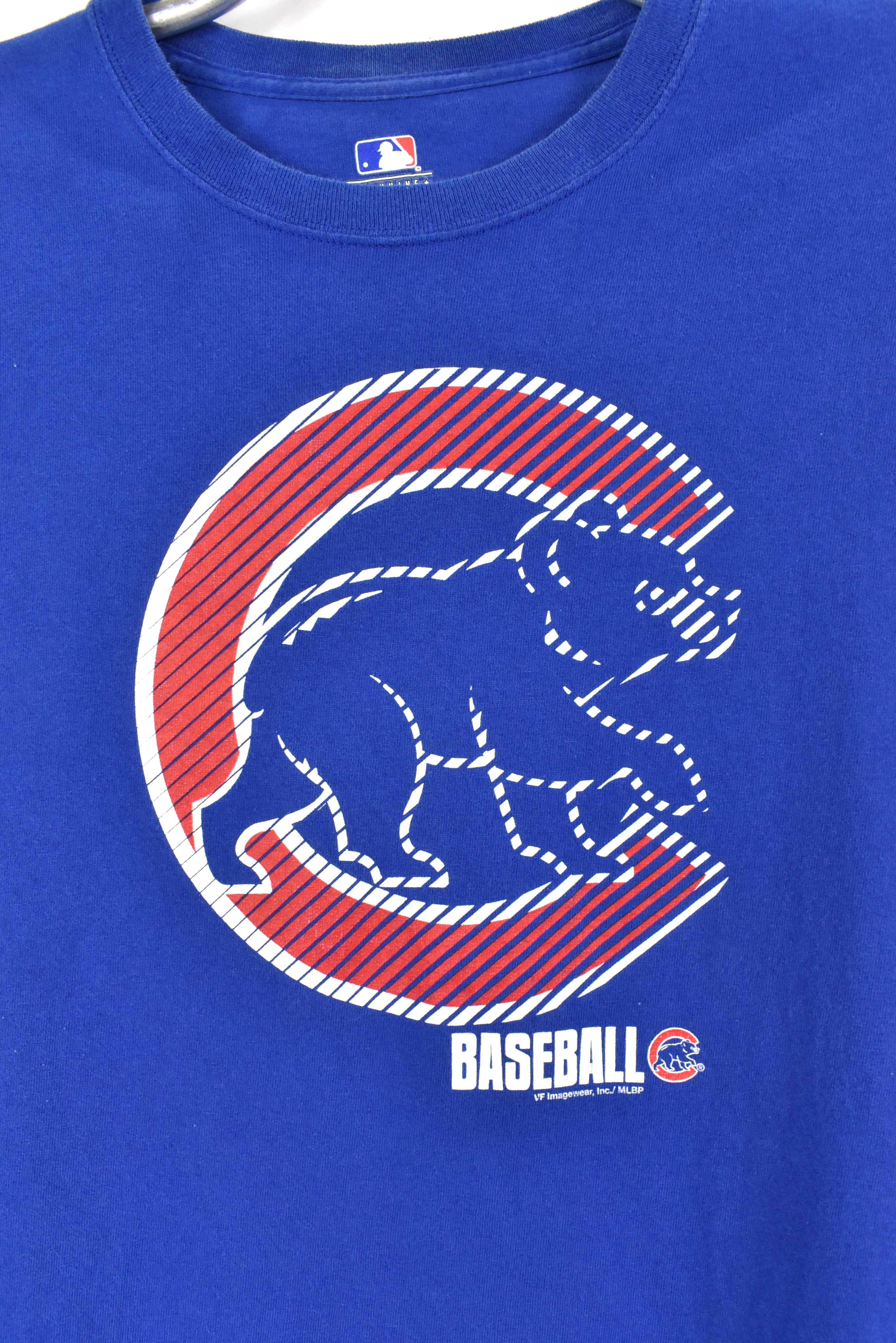 Modern Chicago Cubs shirt, MLB blue graphic tee - AU Large PRO SPORT