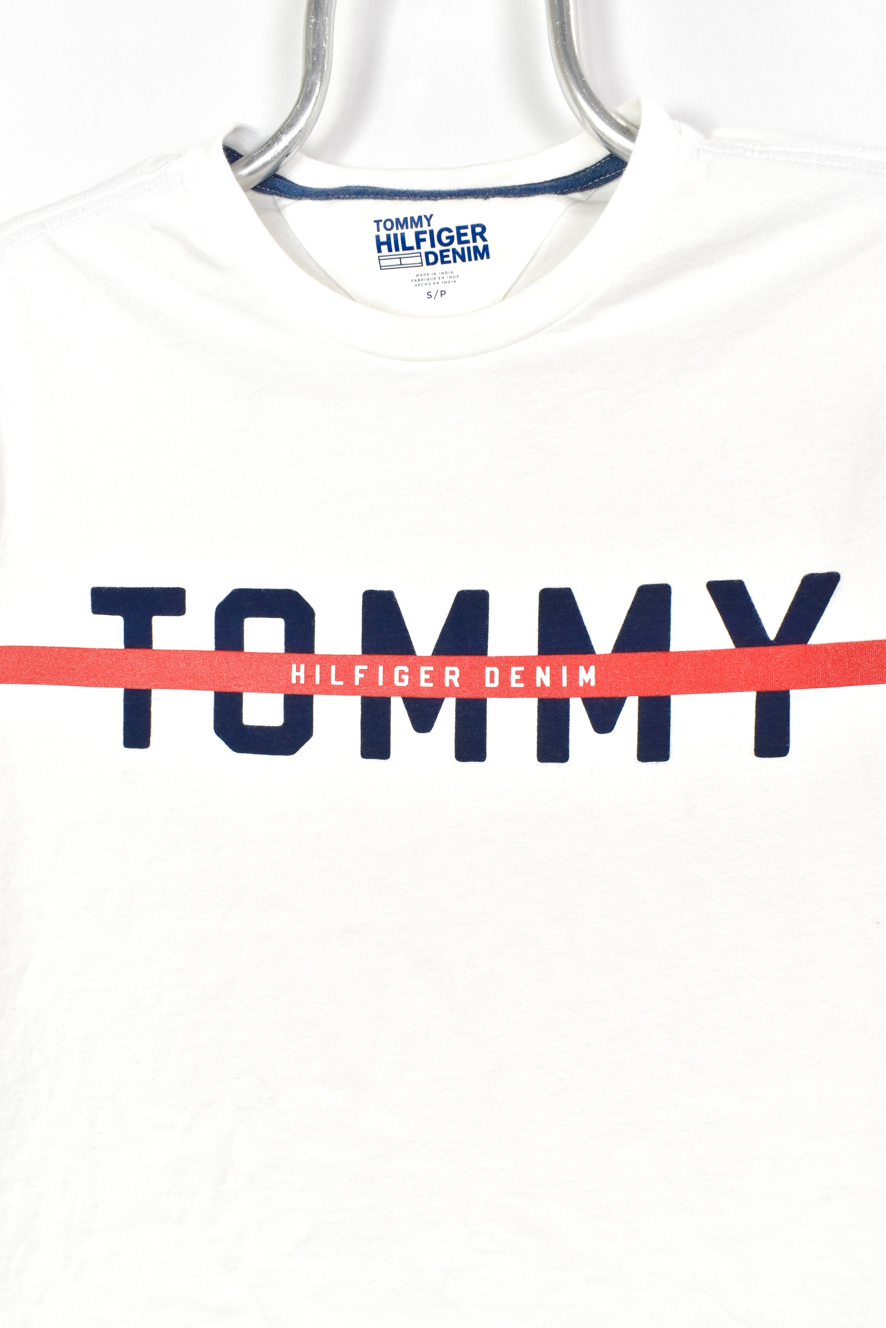 TOMMY HILFIGER WHITE T-SHIRT | SMALL TOMMY HILFIGER