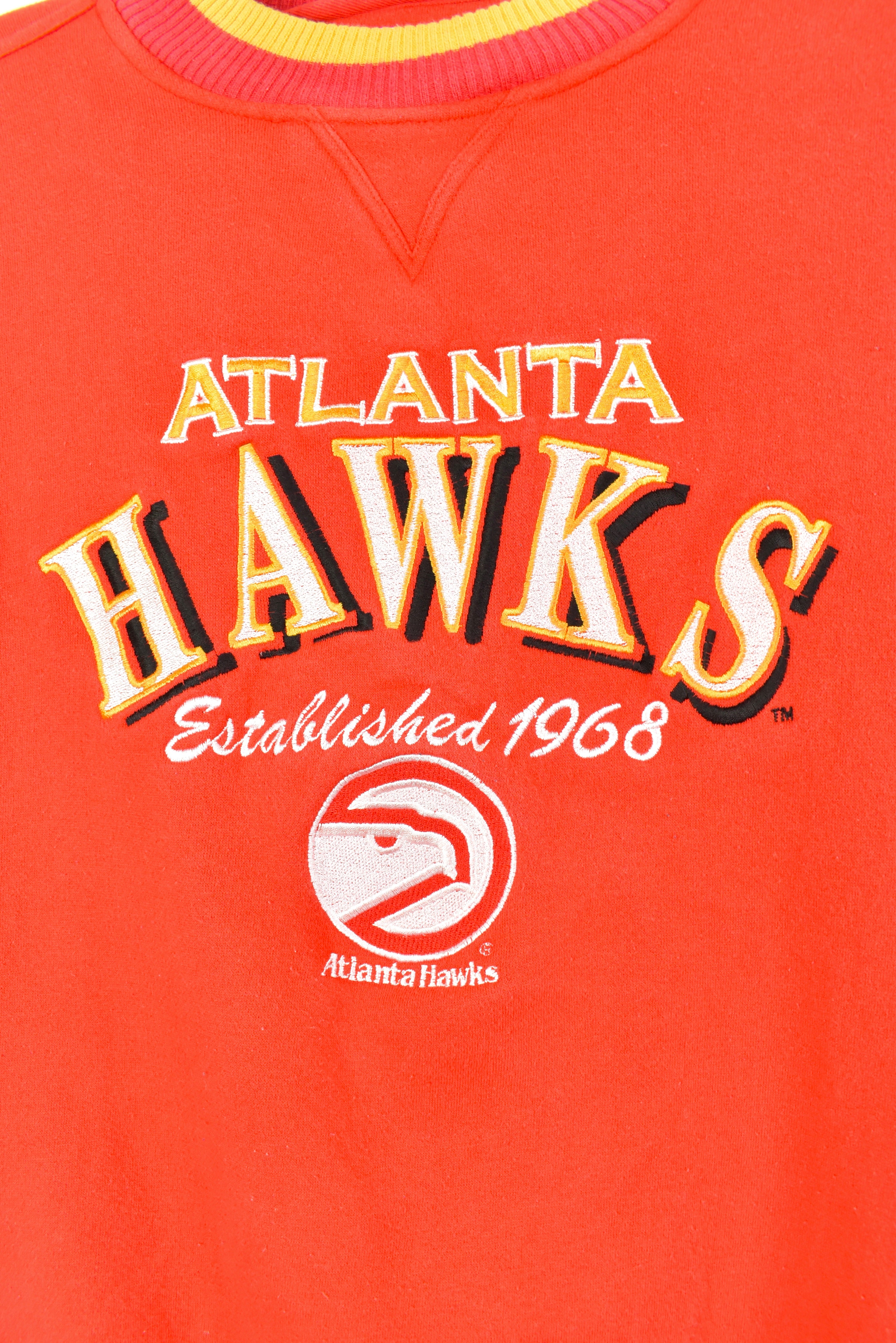 VINTAGE NBA ATLANTA HAWKS EMBROIDERED RED SWEATSHIRT | XL PRO SPORT