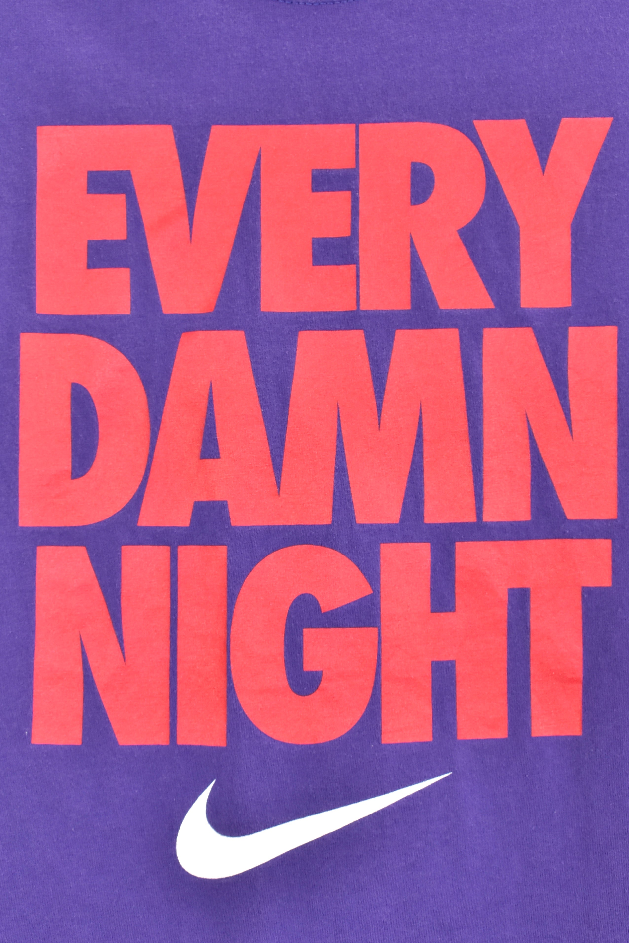 Modern Nike purple t-shirt | Medium NIKE