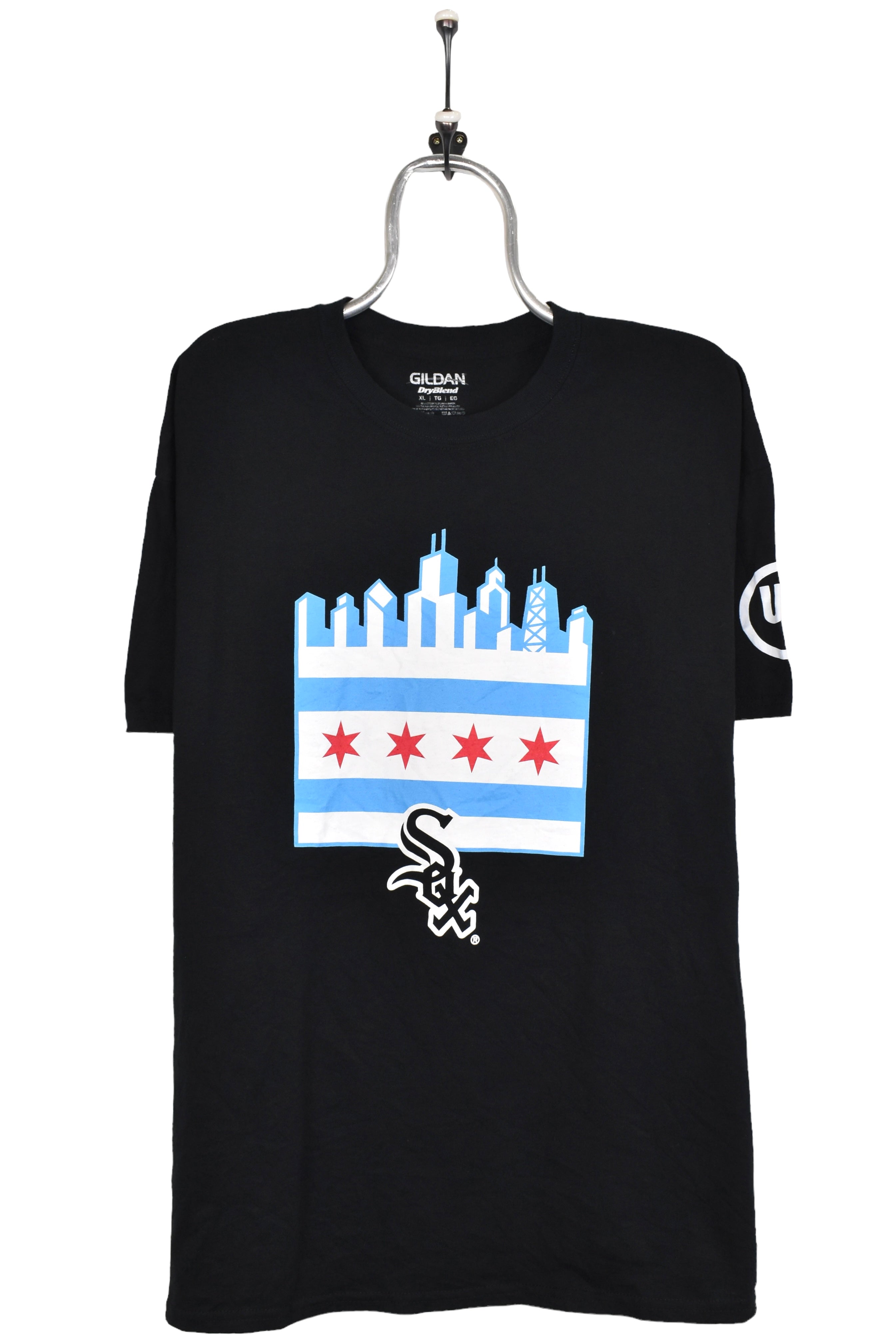 Modern Chicago White Sox shirt, black graphic tee - AU XL