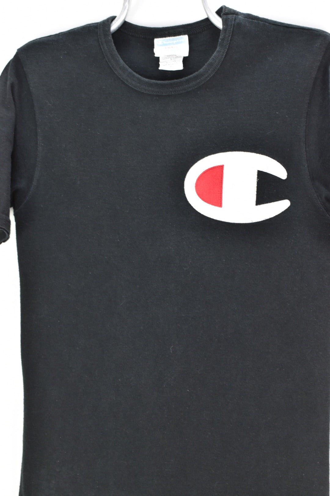 VINTAGE CHAMPION BLACK T-SHIRT | SMALL CHAMPION