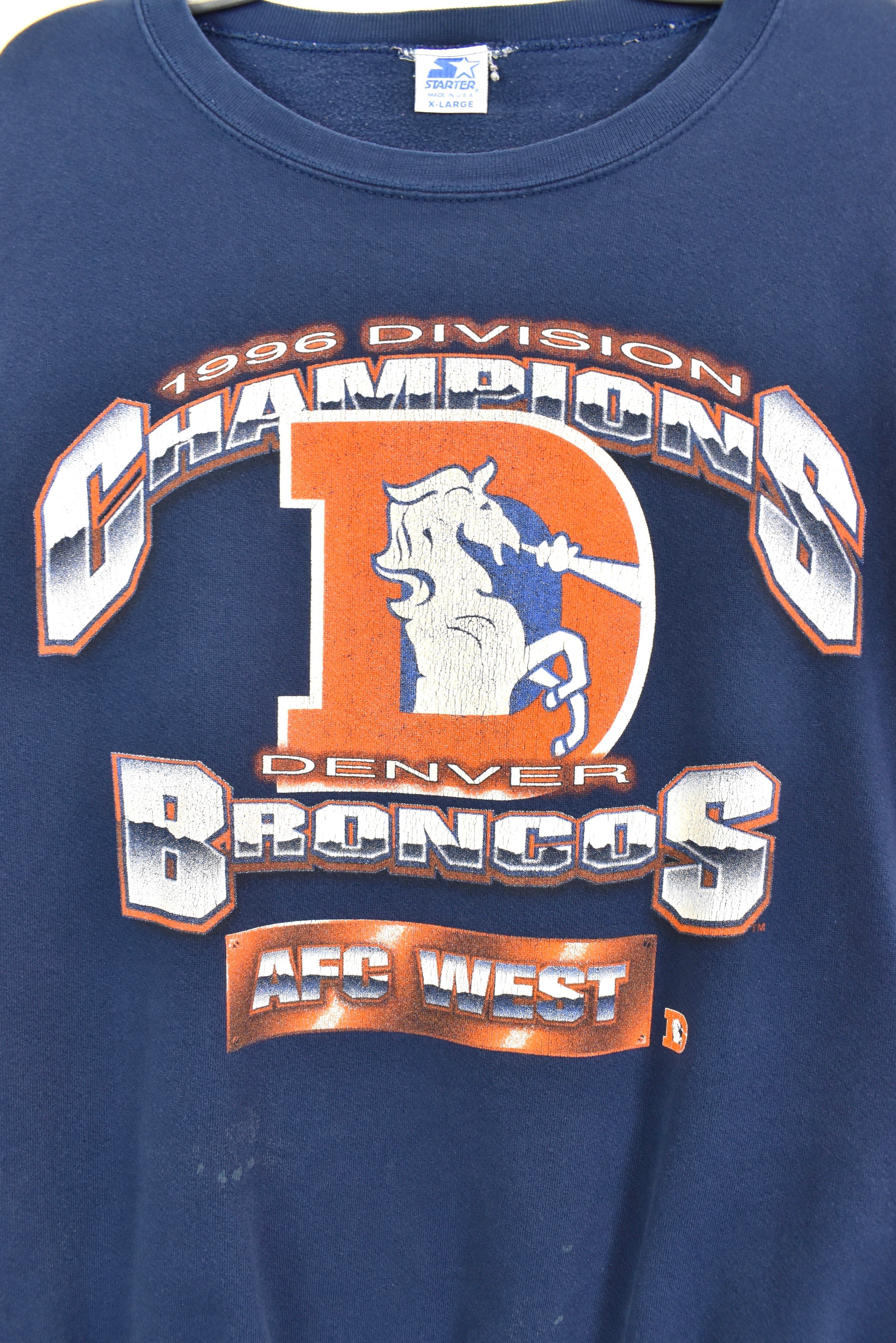 Vintage Denver Broncos sweatshirt, NFL navy blue graphic crewneck - AU XL PRO SPORT