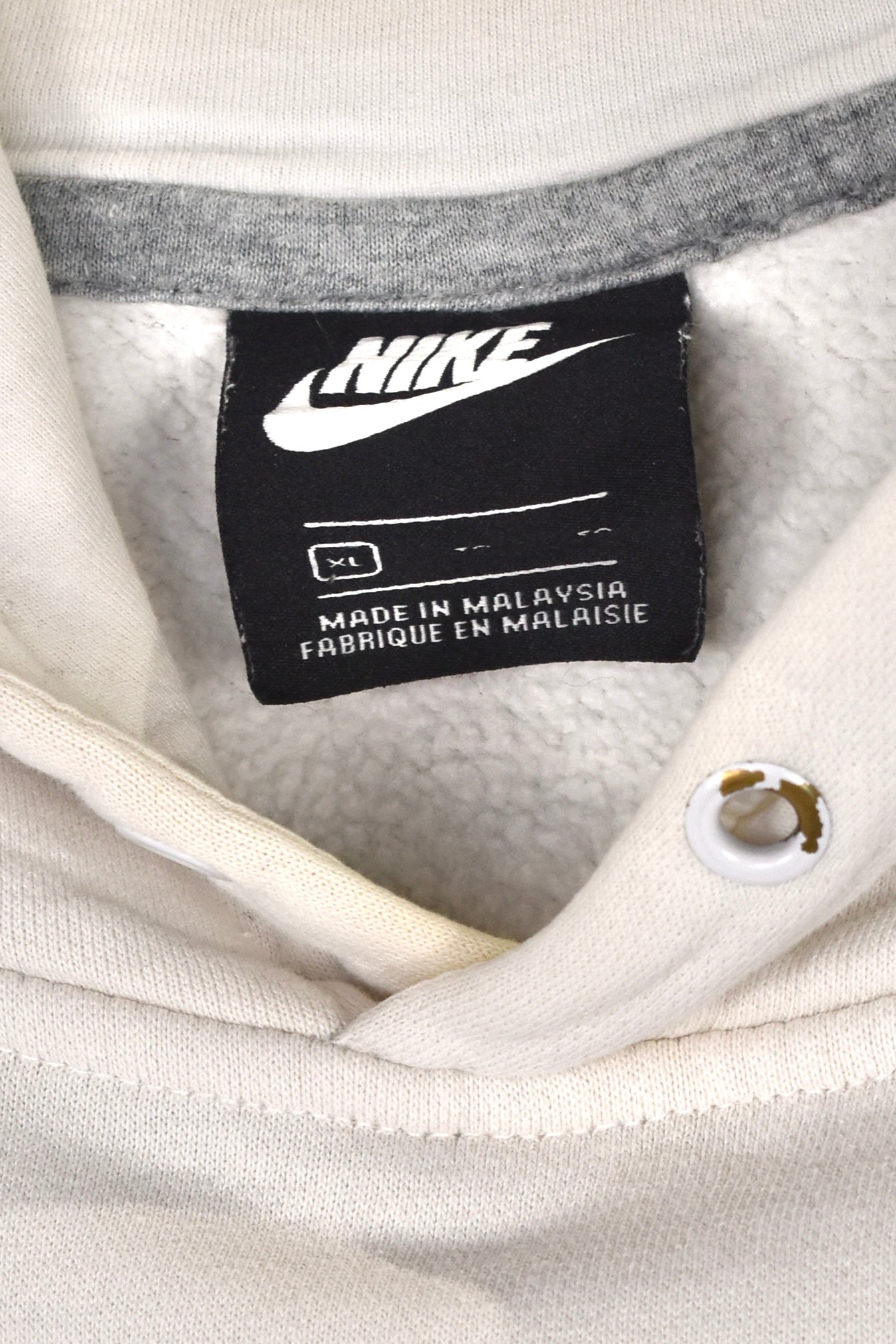 Vintage Nike hoodie (XL), white graphic sweatshirt