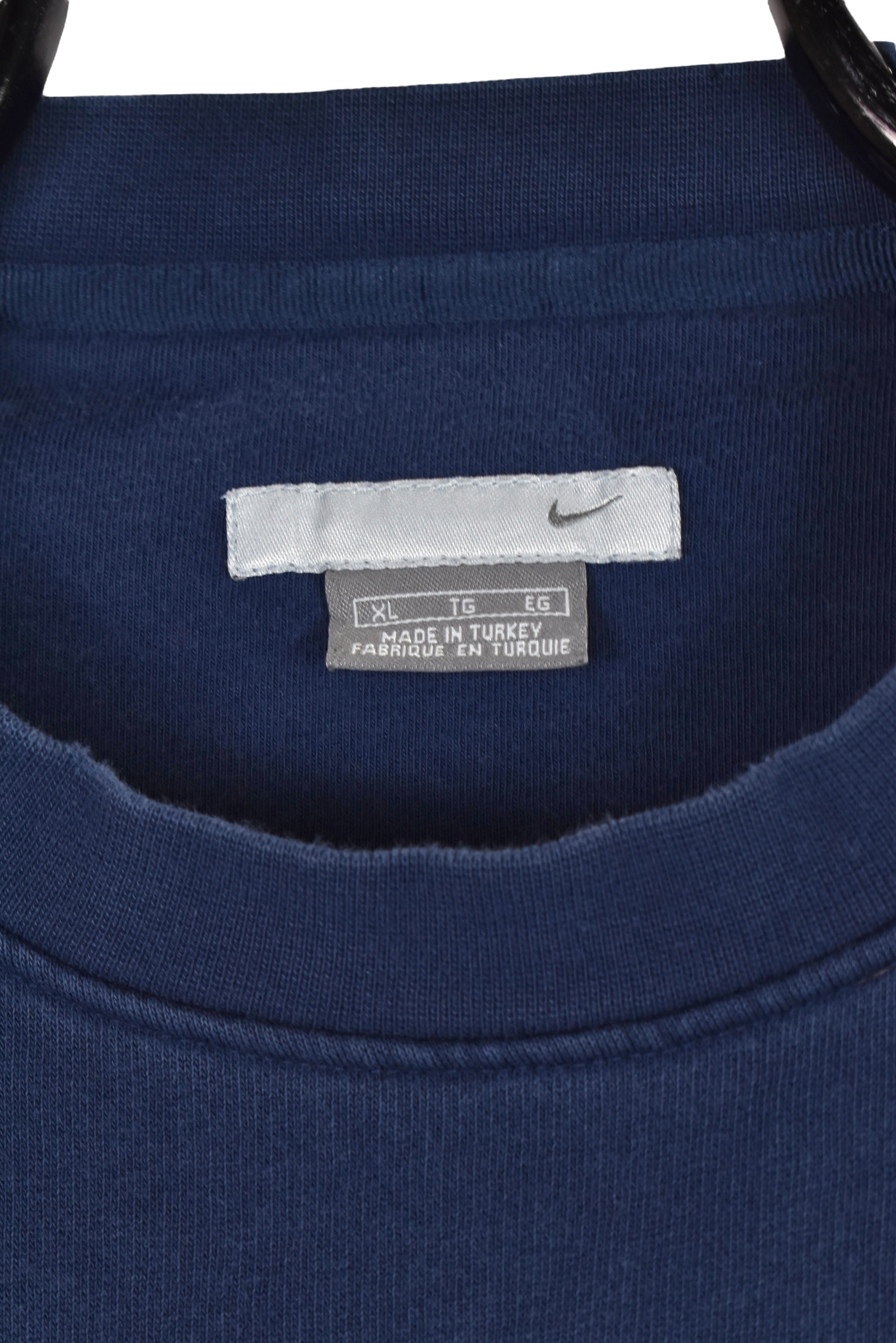 Vintage Nike sweatshirt (XL), navy embroidered crewneck