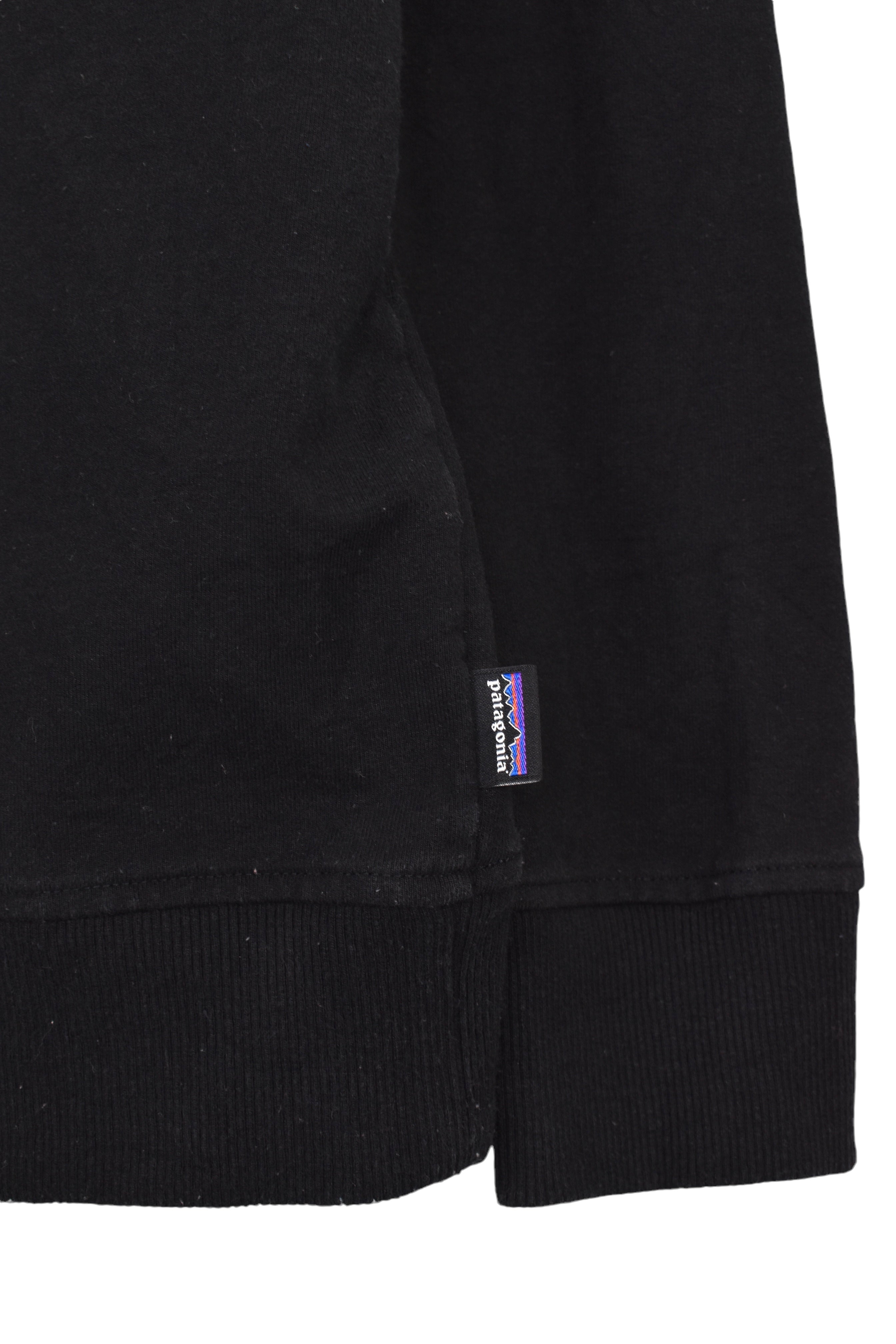 Modern Patagonia sweatshirt (L), black embroidered crewneck