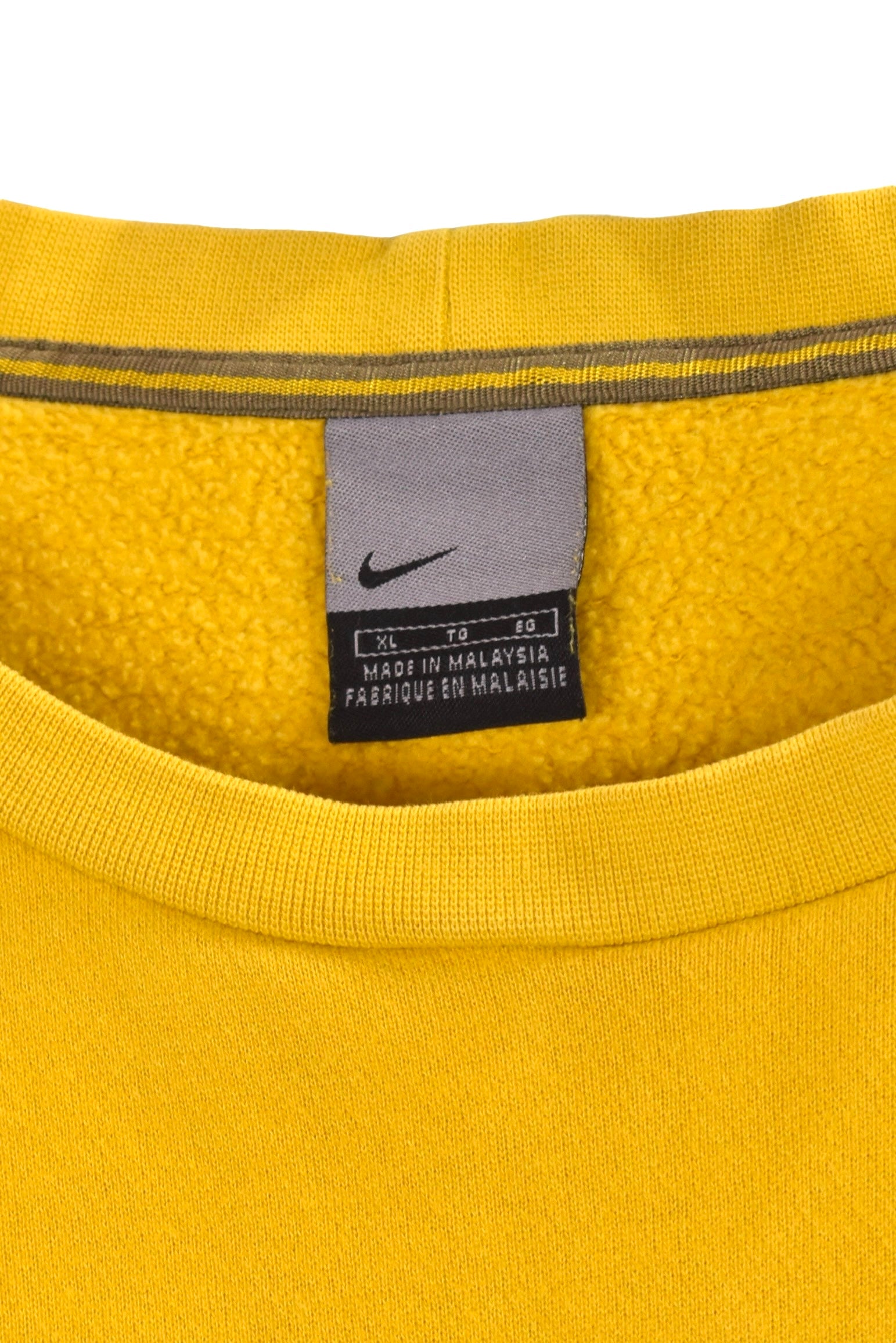 Vintage Nike sweatshirt (XL), yellow embroidered crewneck
