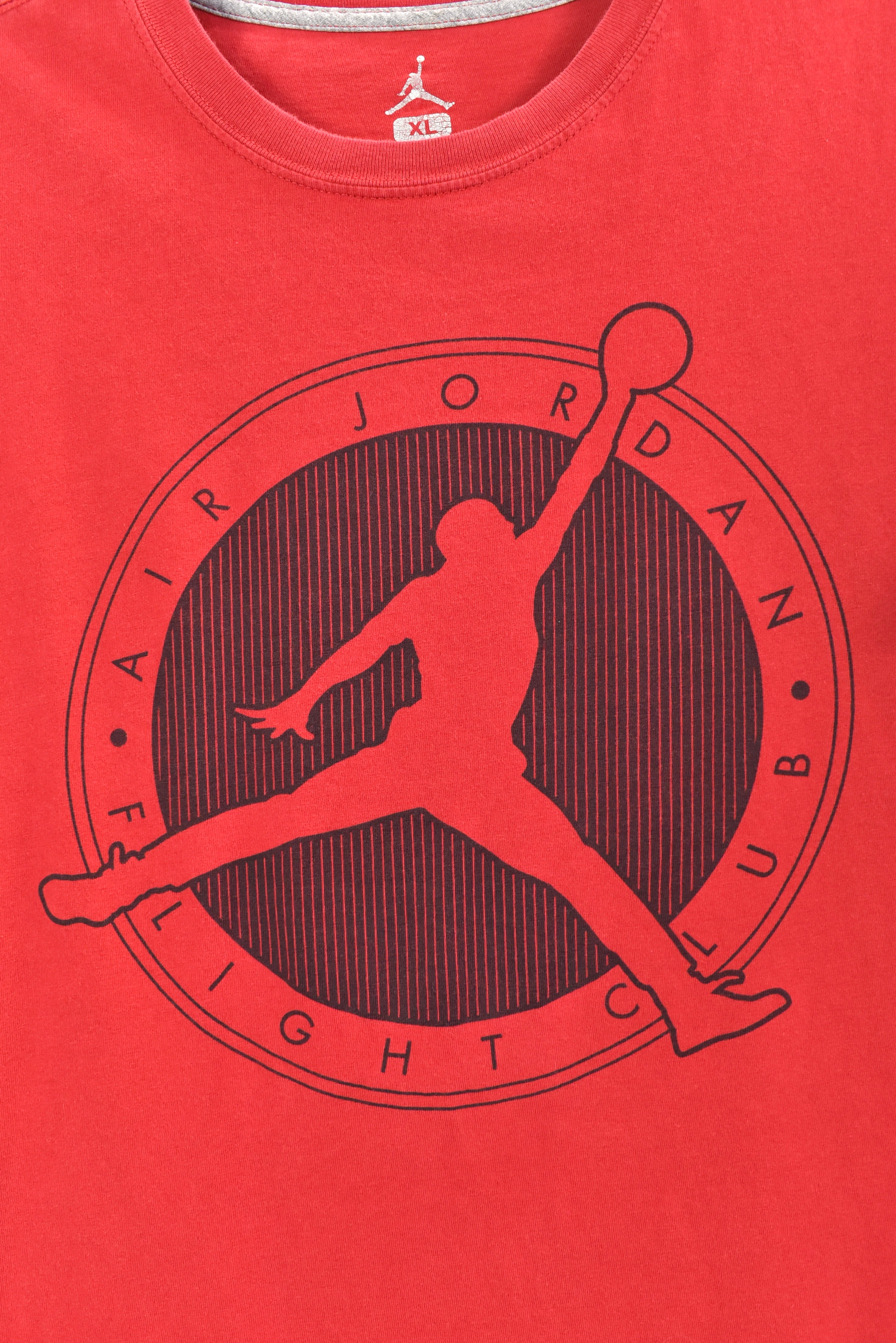 Vintage Nike Air Jordan red t-shirt | XL NIKE