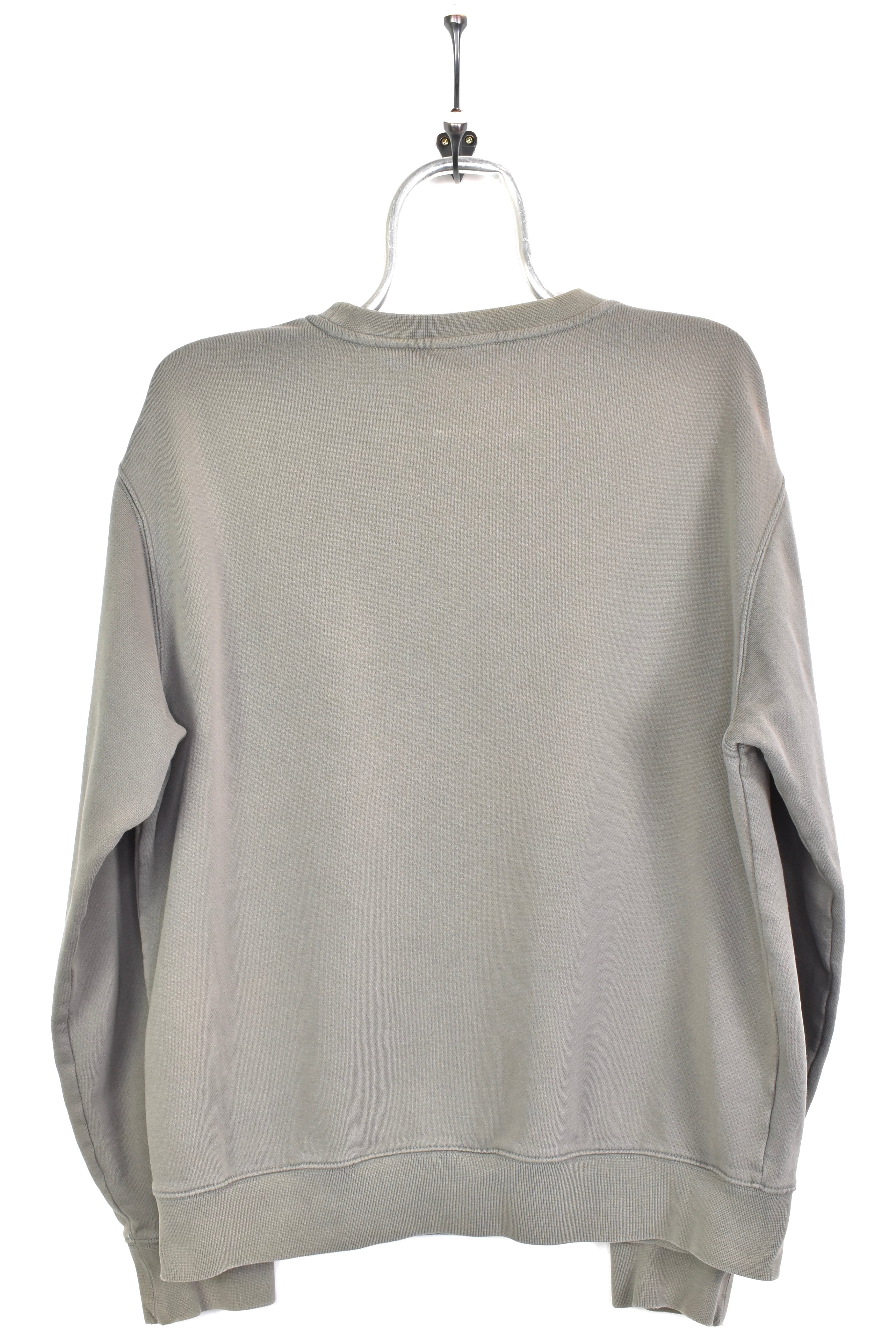 Vintage fila embroidered grey sweatshirt | medium FILA