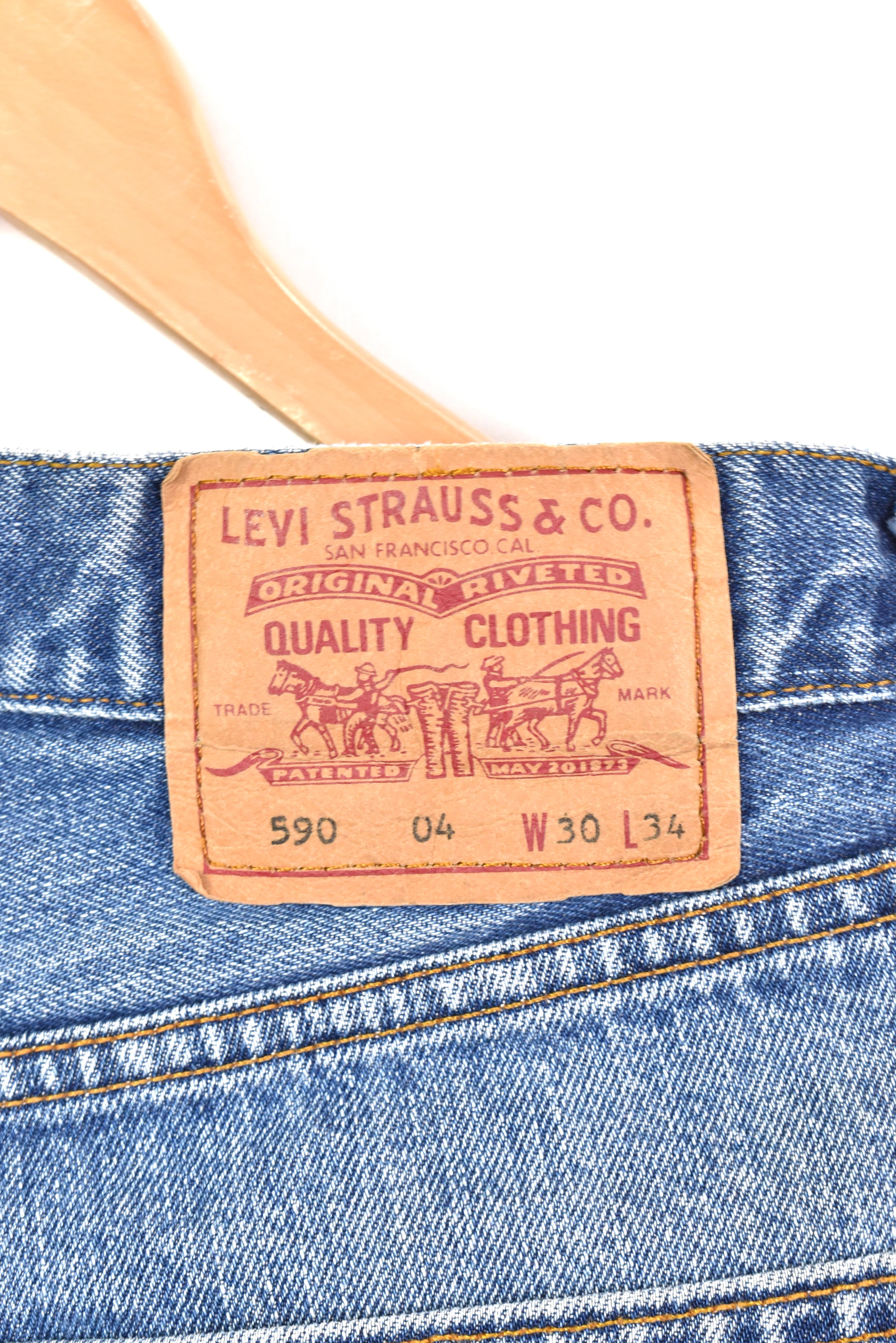 Women's modern Levi's shorts, rework denim jeans - blue, W30" LEVIS