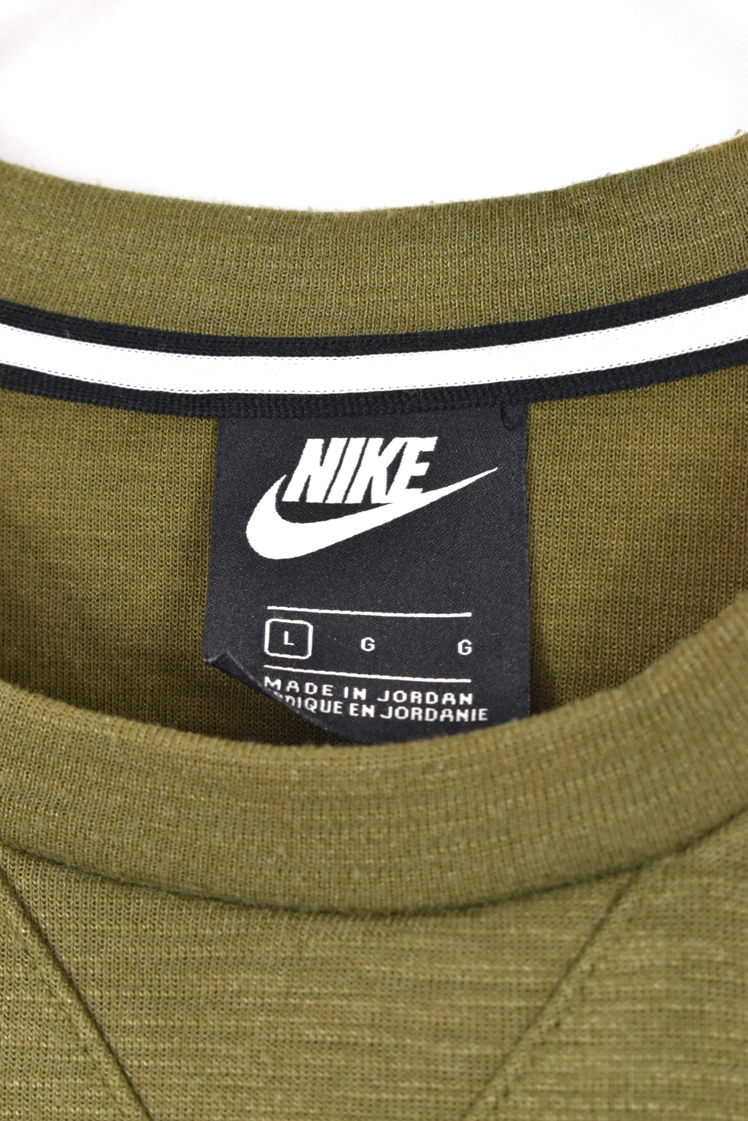 Vintage Nike sweatshirt, green long sleeve crewneck - AU L NIKE