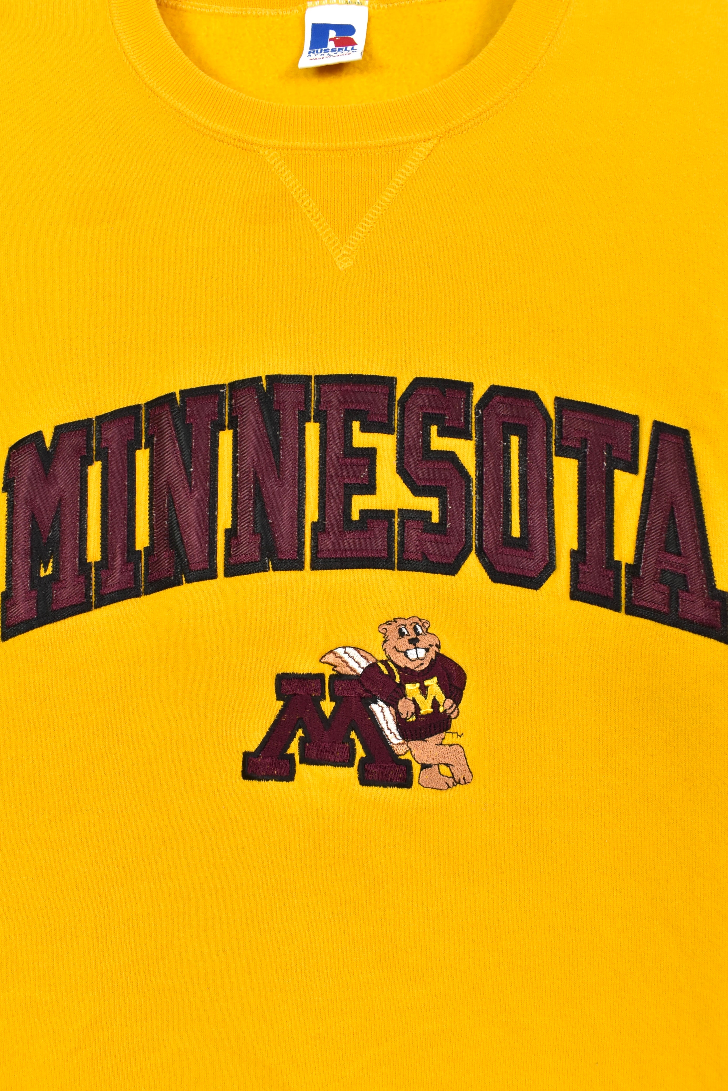 Vintage Minnesota University embroidered yellow sweatshirt | Large COLLEGE
