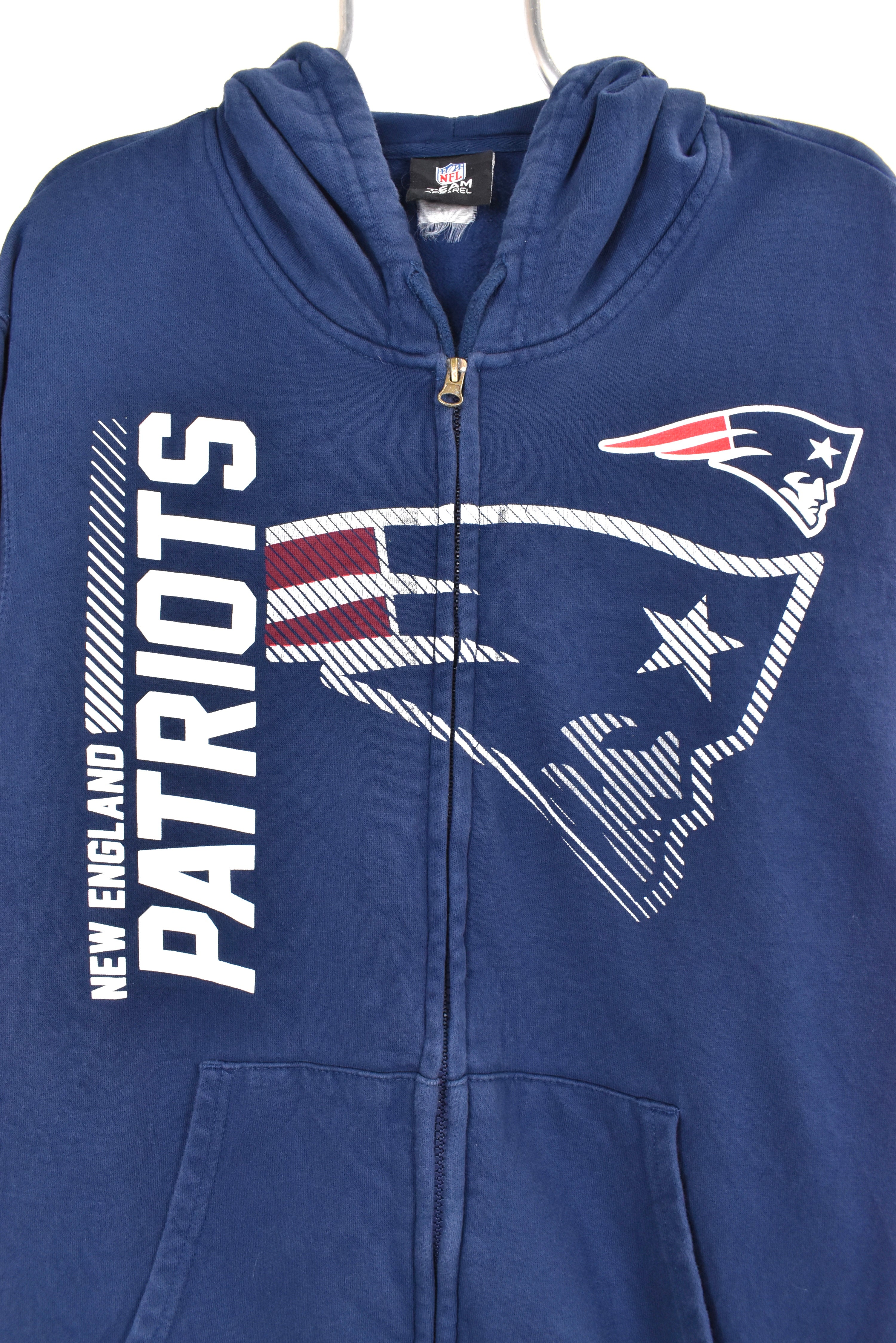 Vintage New England Patriots hoodie, NFL navy blue graphic sweatshirt - AU Large PRO SPORT