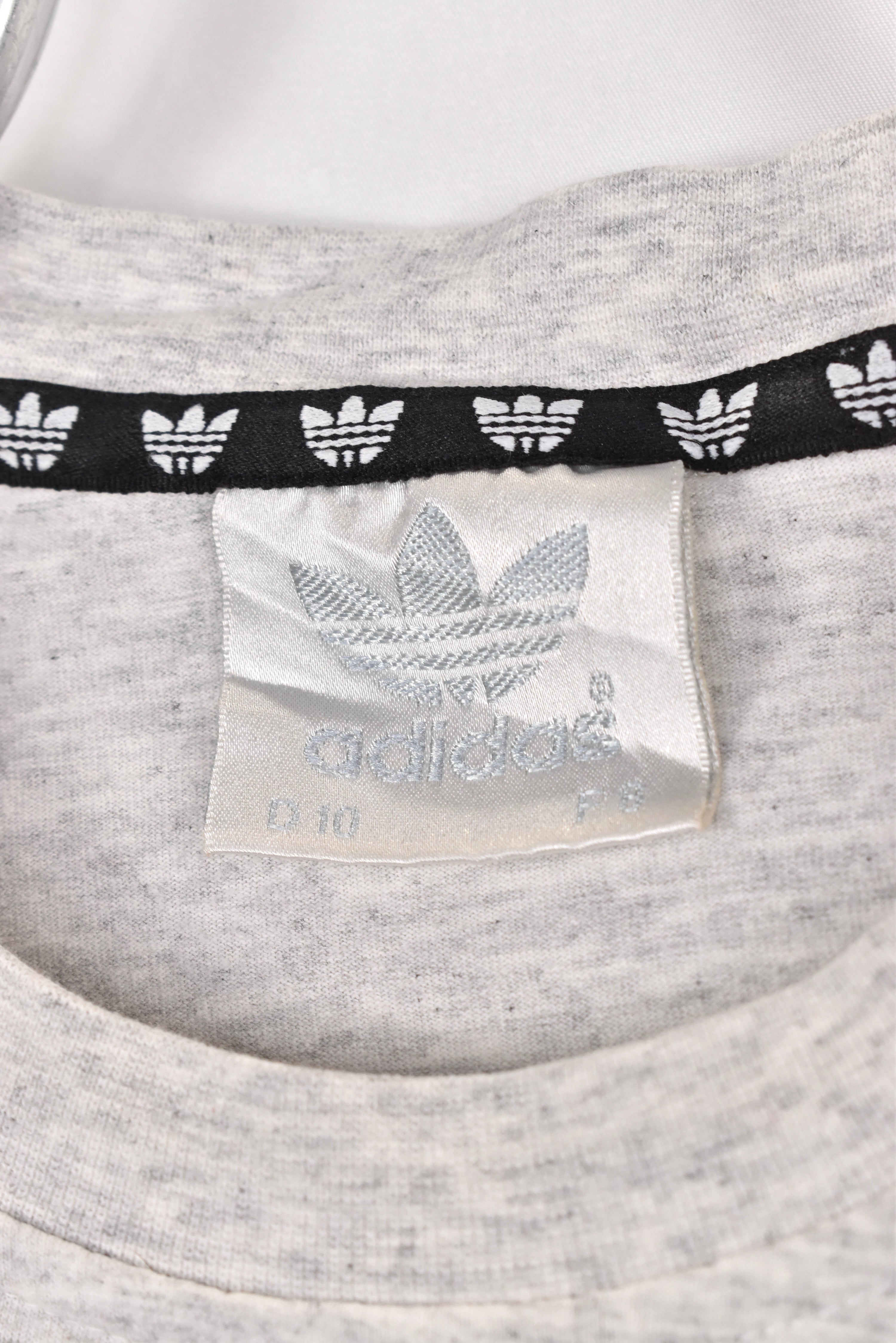 Vintage Adidas shirt, grey embroidered tee - AU XL ADIDAS
