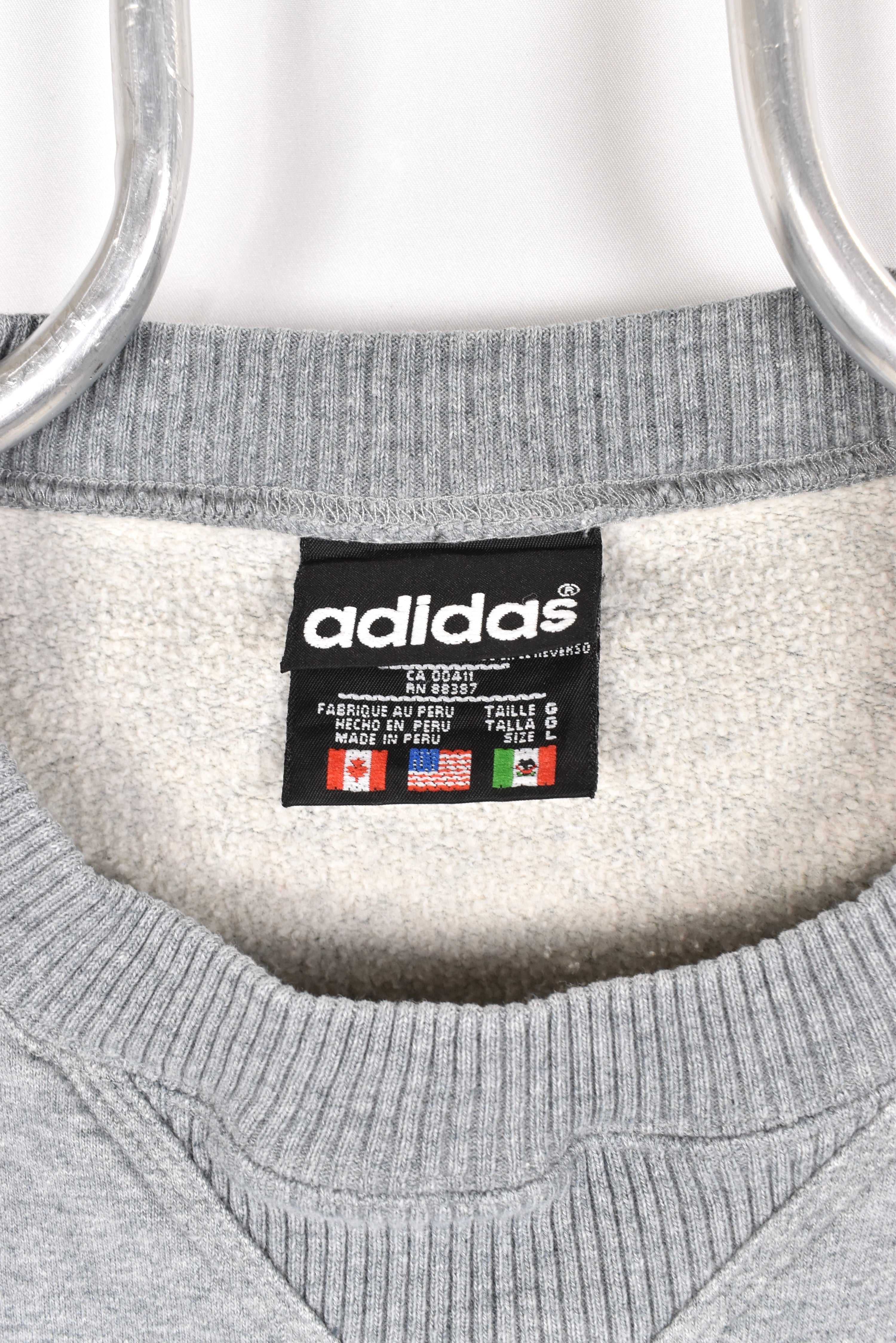 Vintage Adidas sweatshirt, grey embroidered basic crewneck - AU Large ADIDAS