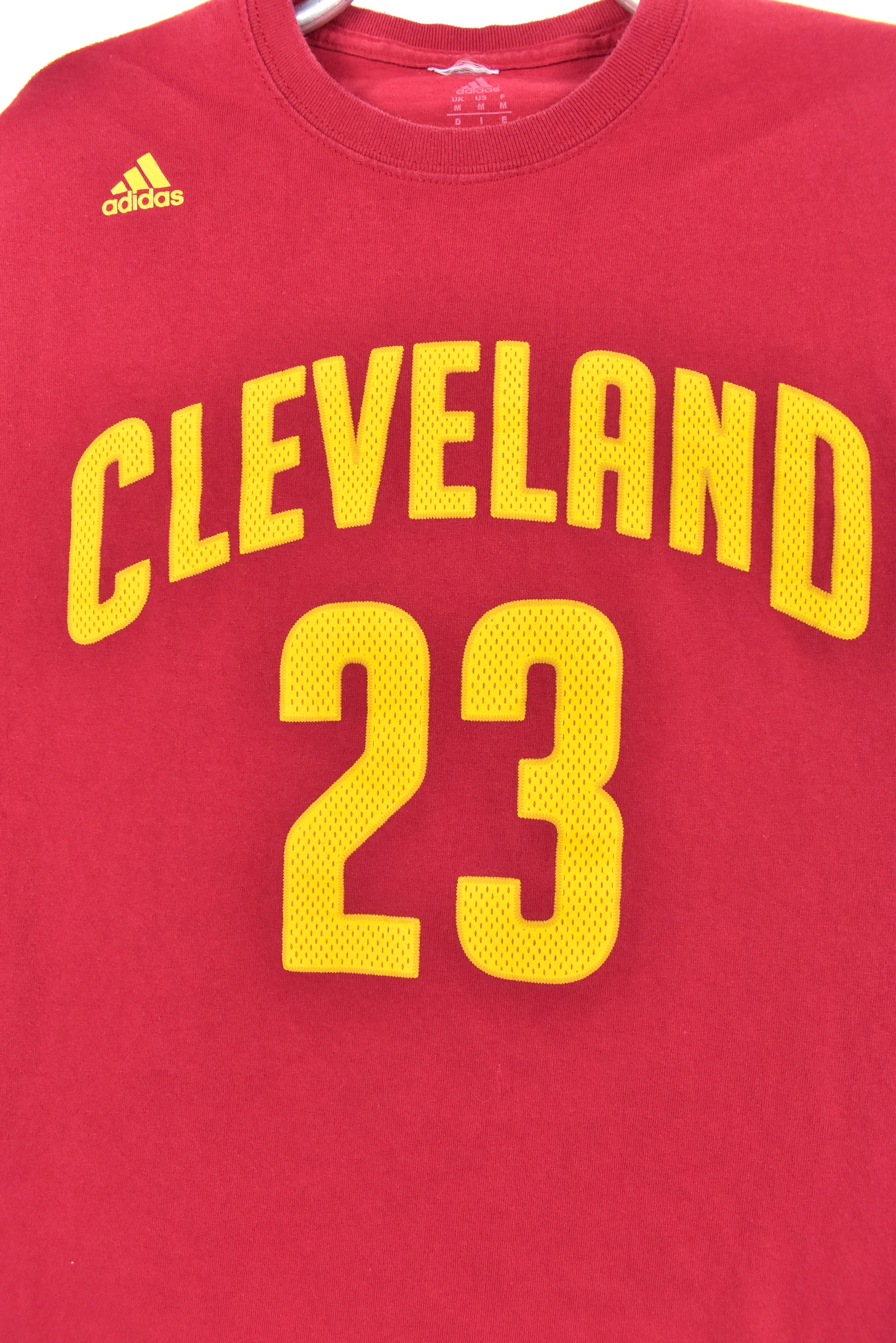Modern Cleveland Cavaliers shirt, NBA LeBron 23 burgundy tee - AU Medium PRO SPORT