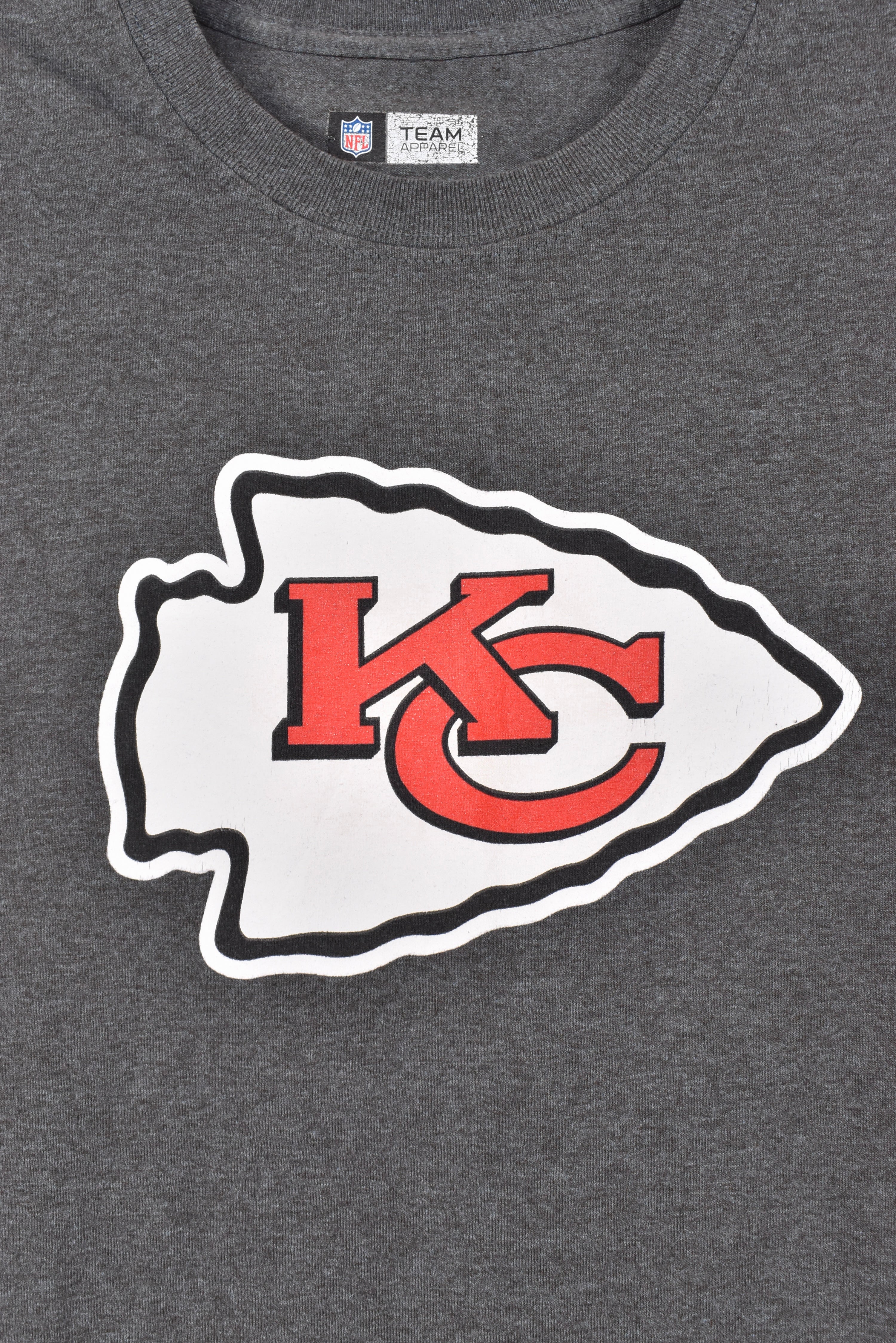 Vintage Kansas City Chiefs shirt, NFL grey graphic tee- AU Large PRO SPORT