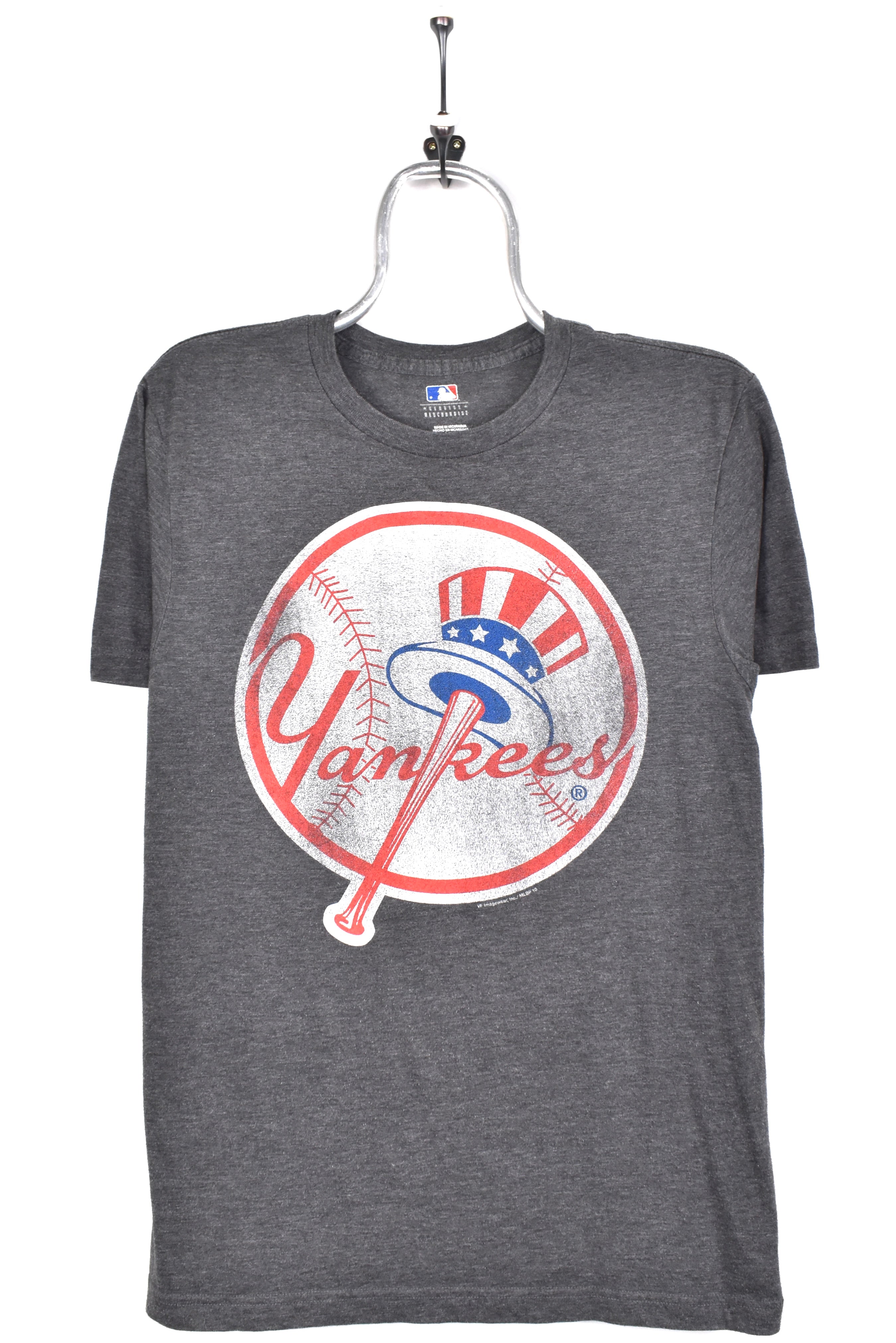 Modern New York Yankees shirt, MLB grey graphic tee - AU Small PRO SPORT
