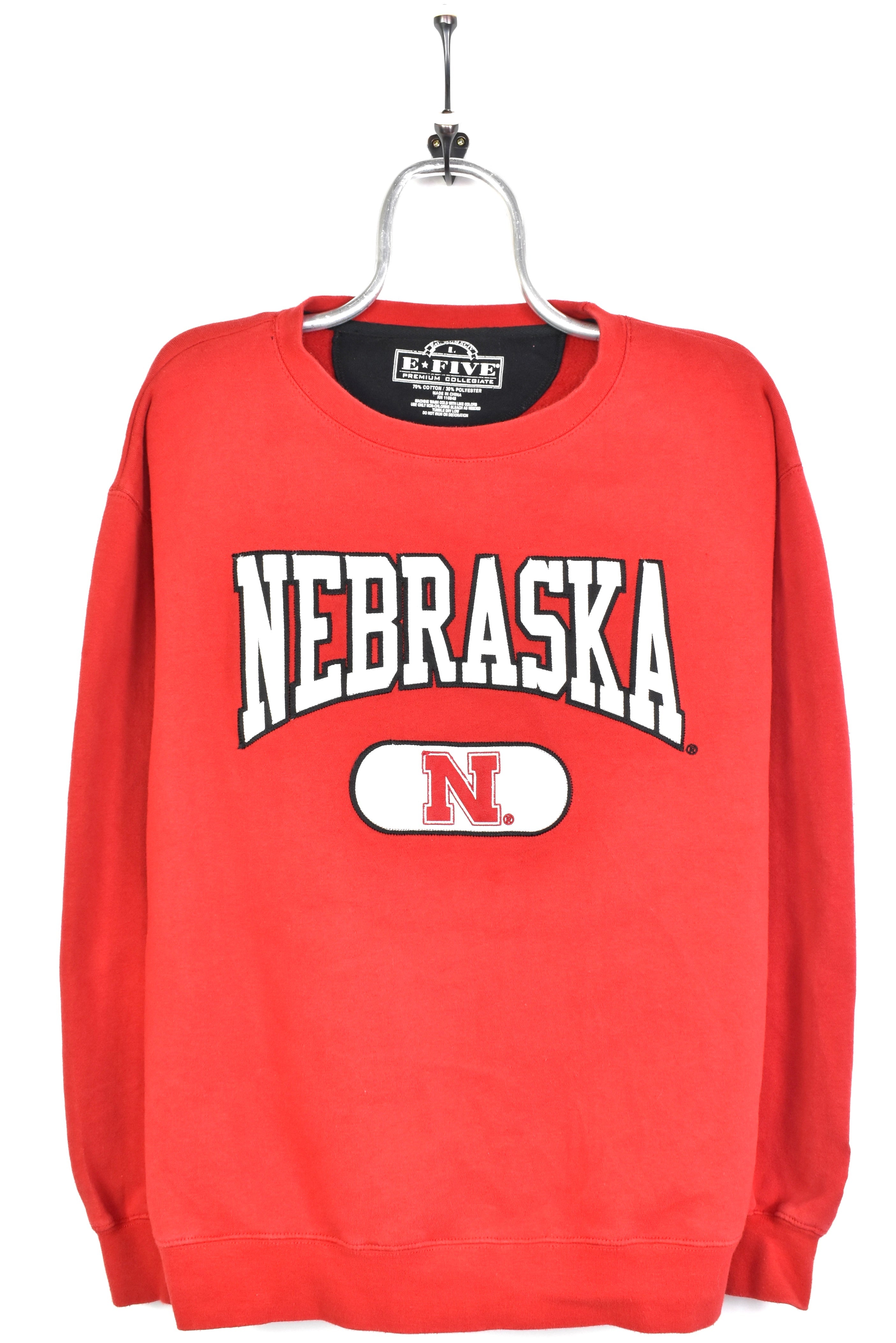 Modern University of Nebraska sweatshirt, red embroidered crewneck - AU Large COLLEGE